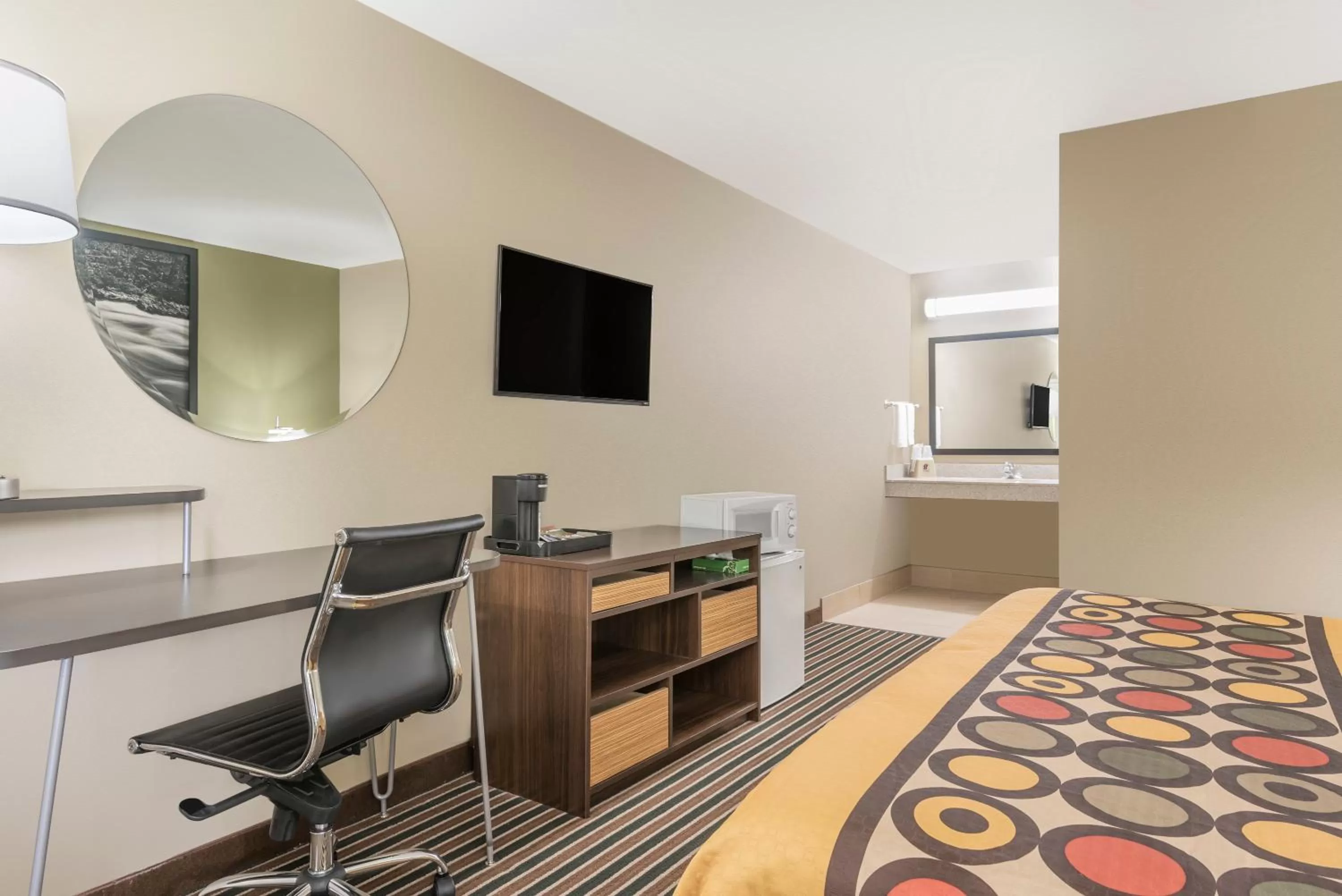 Bed in Super 8 by Wyndham Bryant Little Rock Area