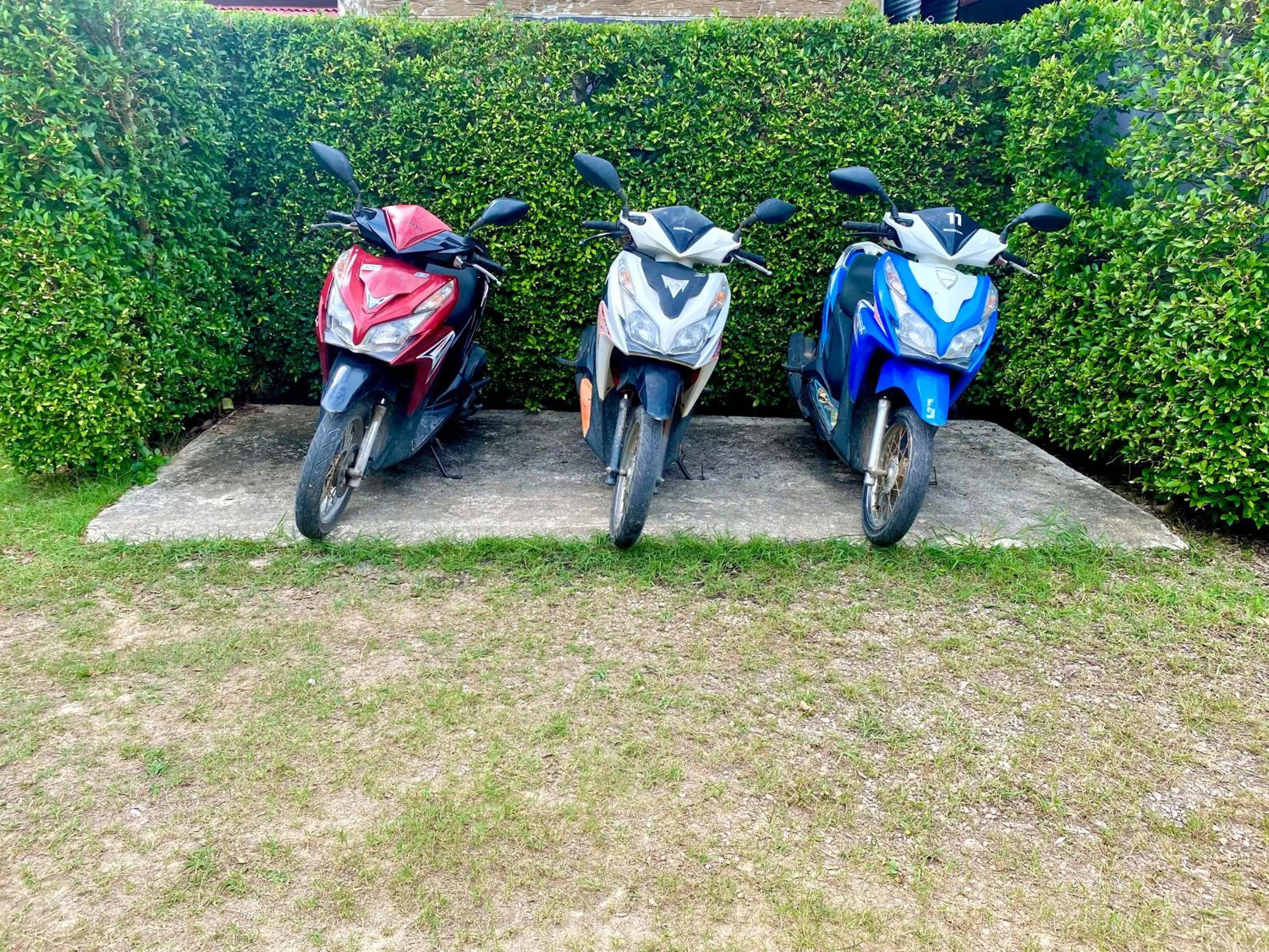 Parking in Hatzanda Lanta Resort - SHA Extra Plus