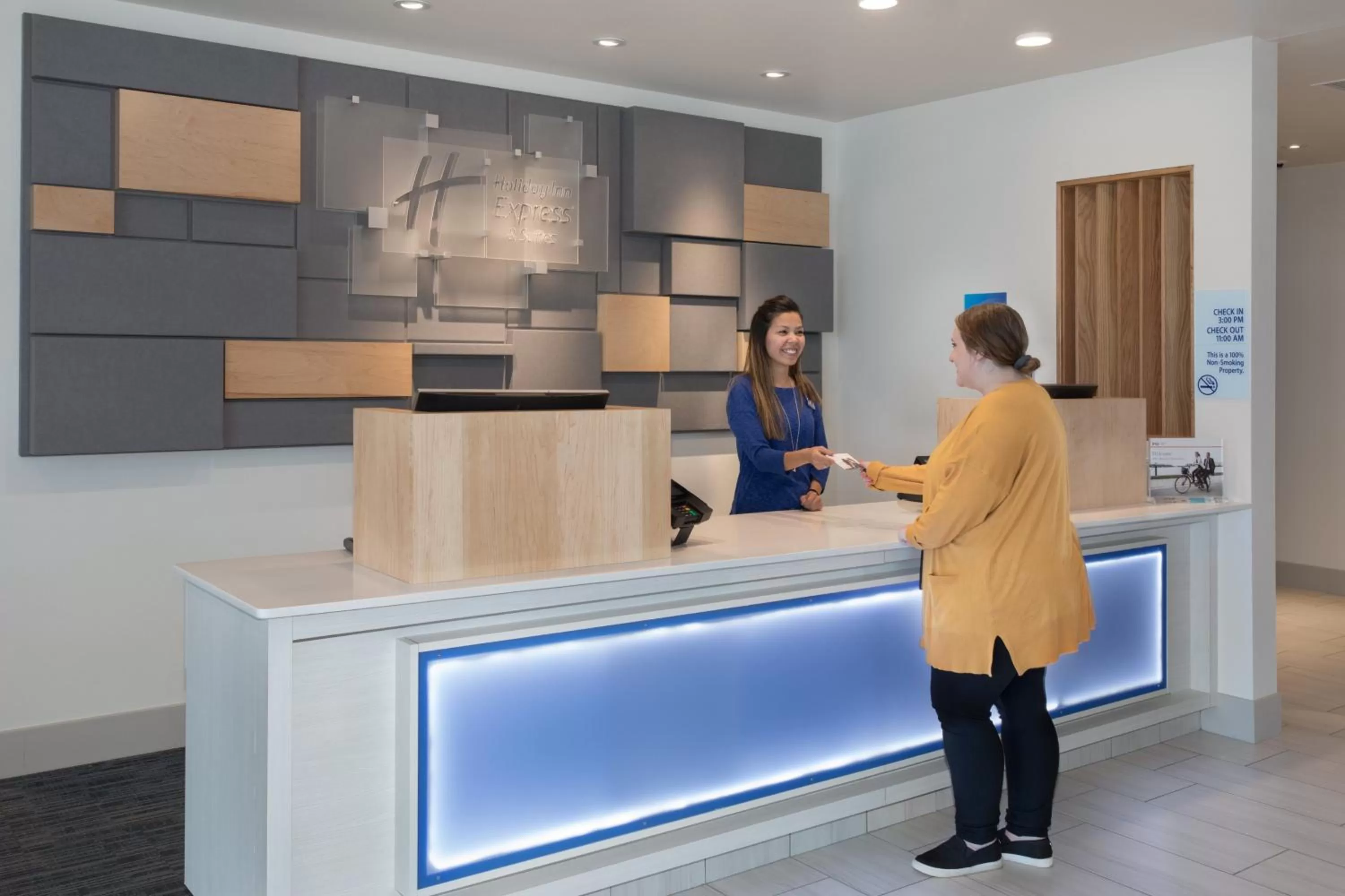 Property building in Holiday Inn Express & Suites Sioux City North - Event Center by IHG