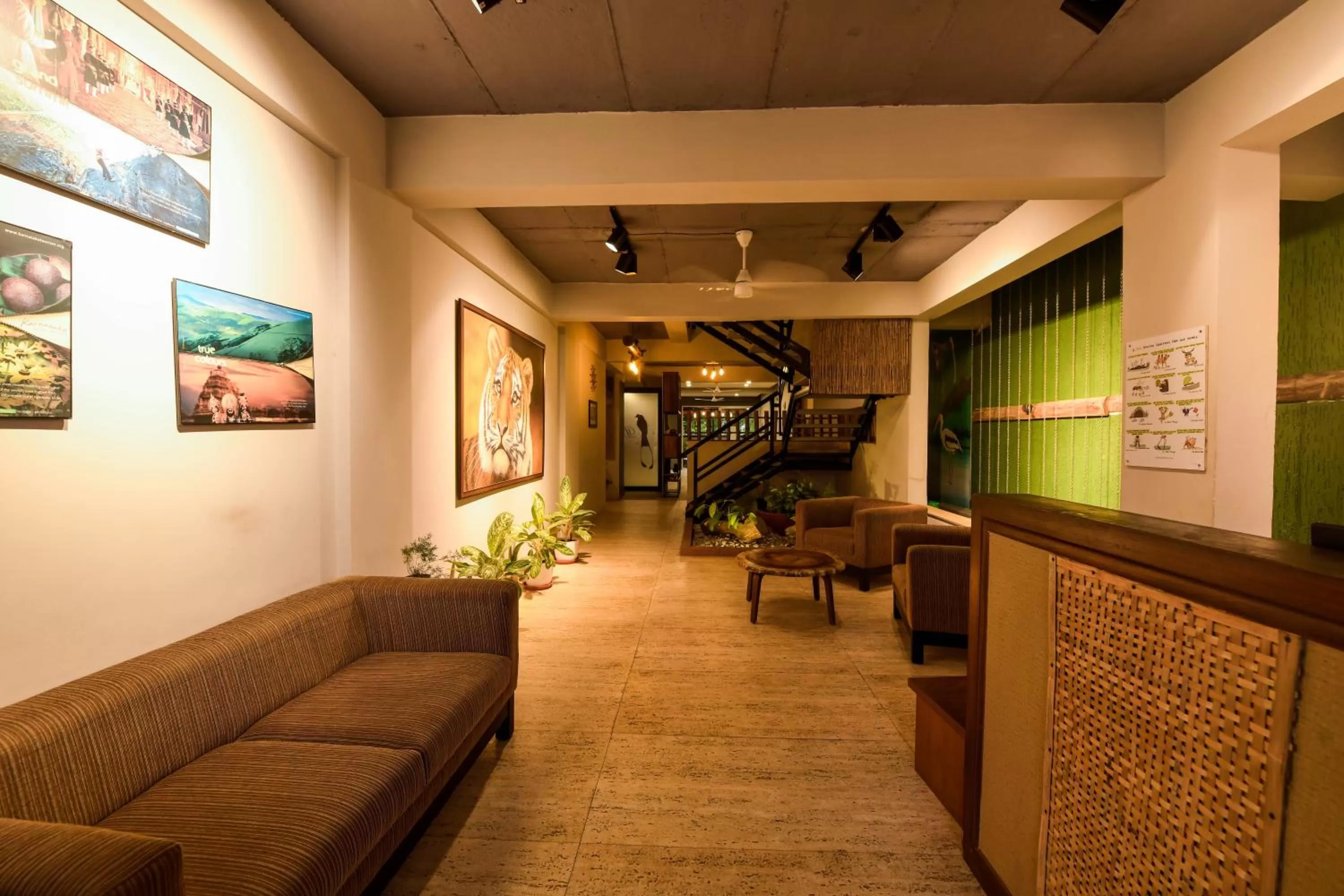 Lobby or reception in SAFARI QUEST