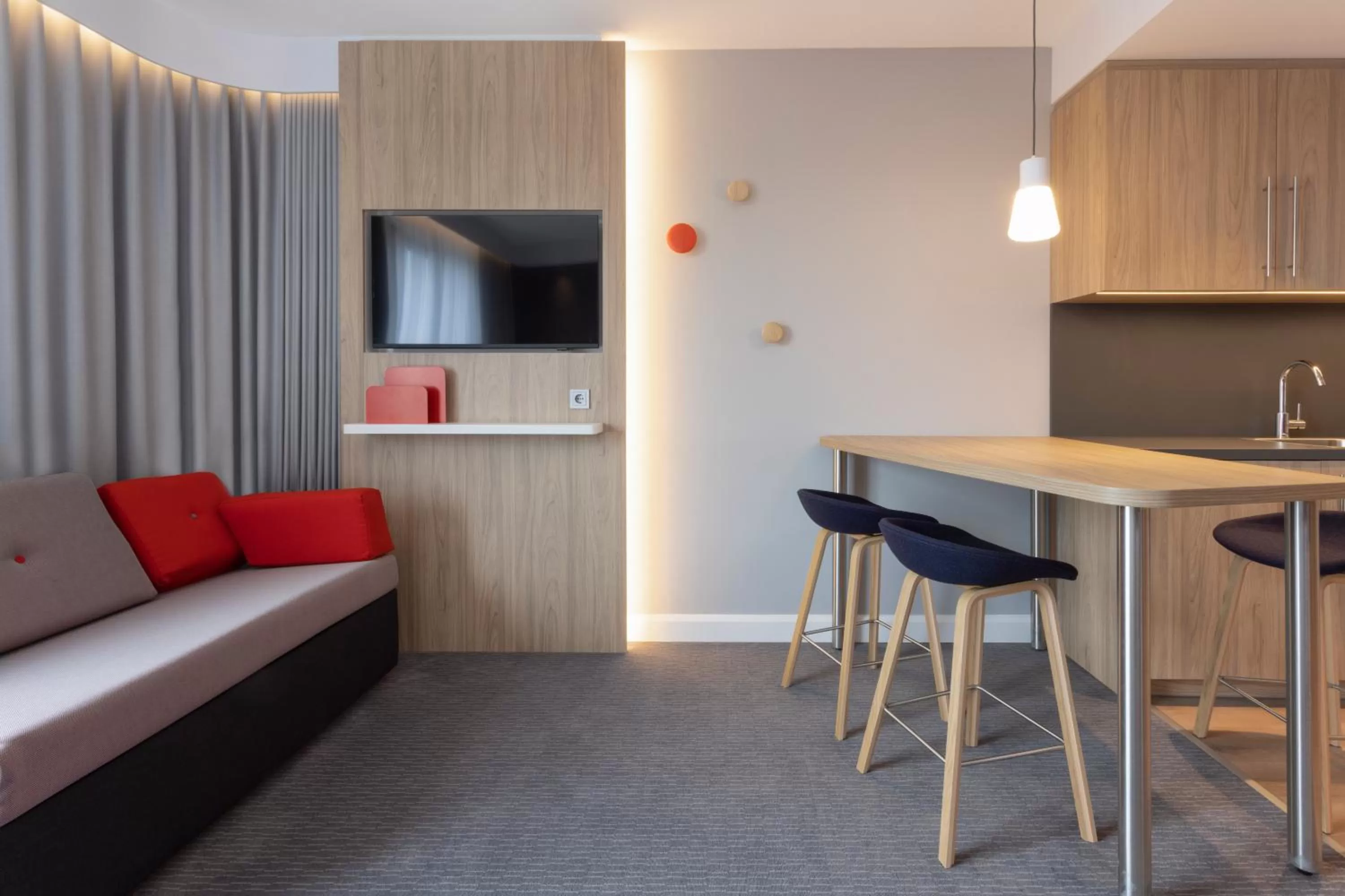 Bedroom in Holiday Inn Express & Suites - Deventer by IHG