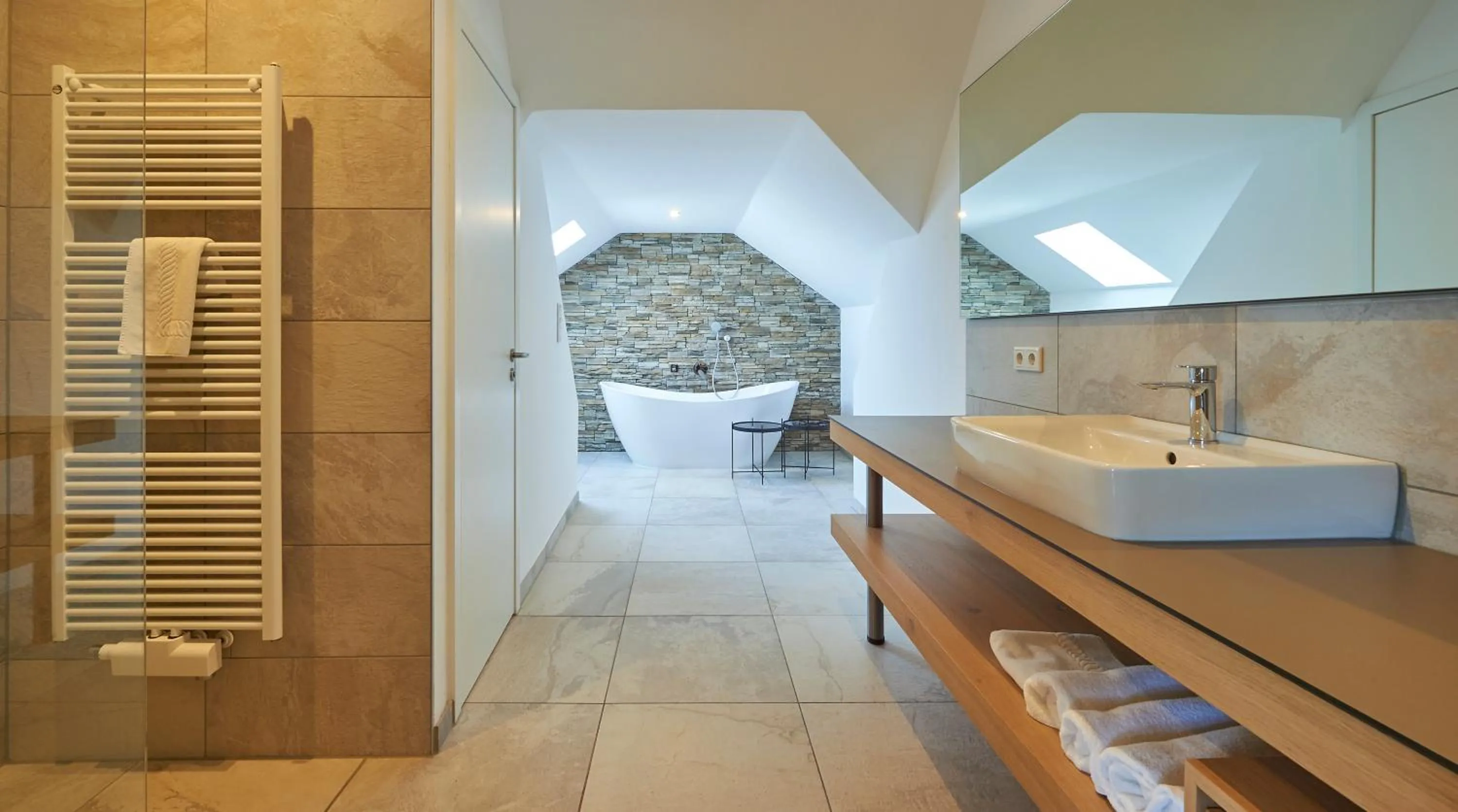 Bathroom in Hotel Zur Schönen Aussicht