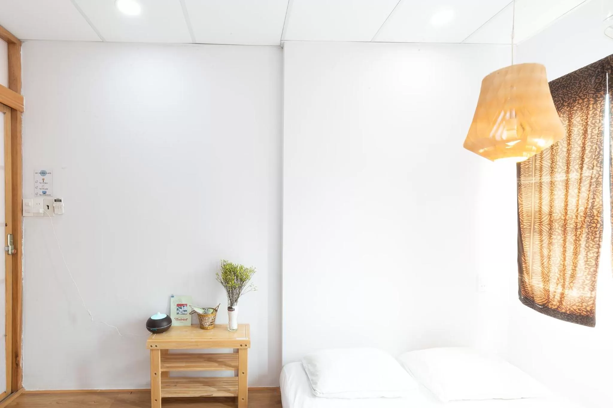 HOSTIE SAIGON [WANDERLUST Home]