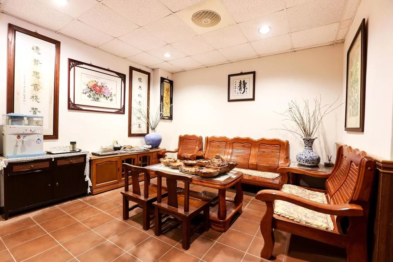 Property building in Yuan-Yee Homestay