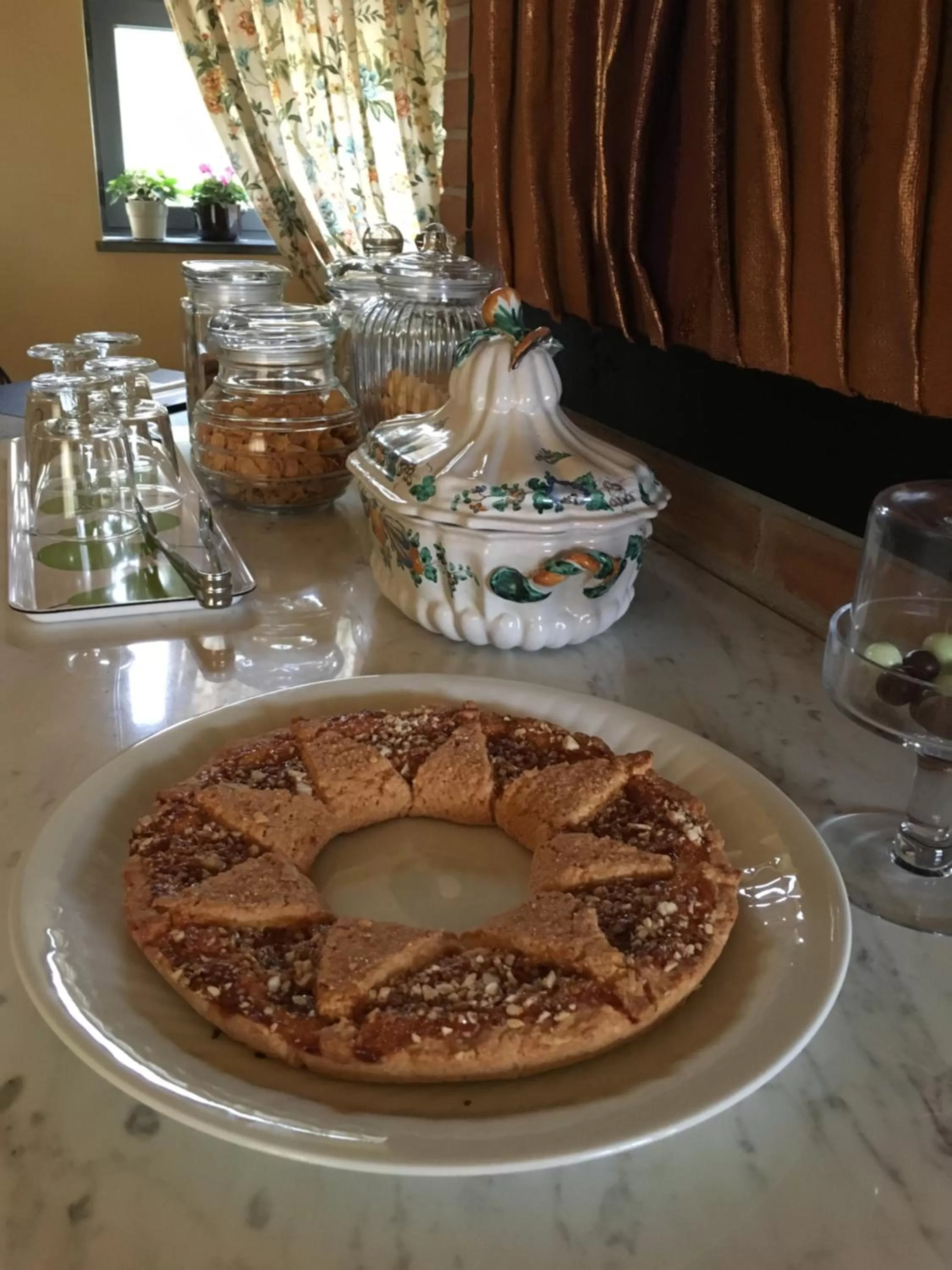 Italian breakfast in B&B MontAlbano