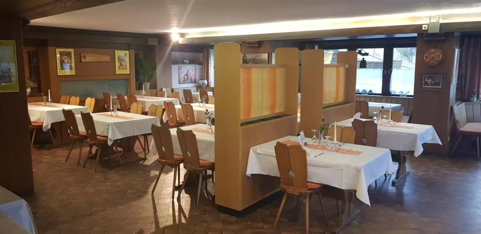 Restaurant/places to eat in Alemannenhof Hotel Engel