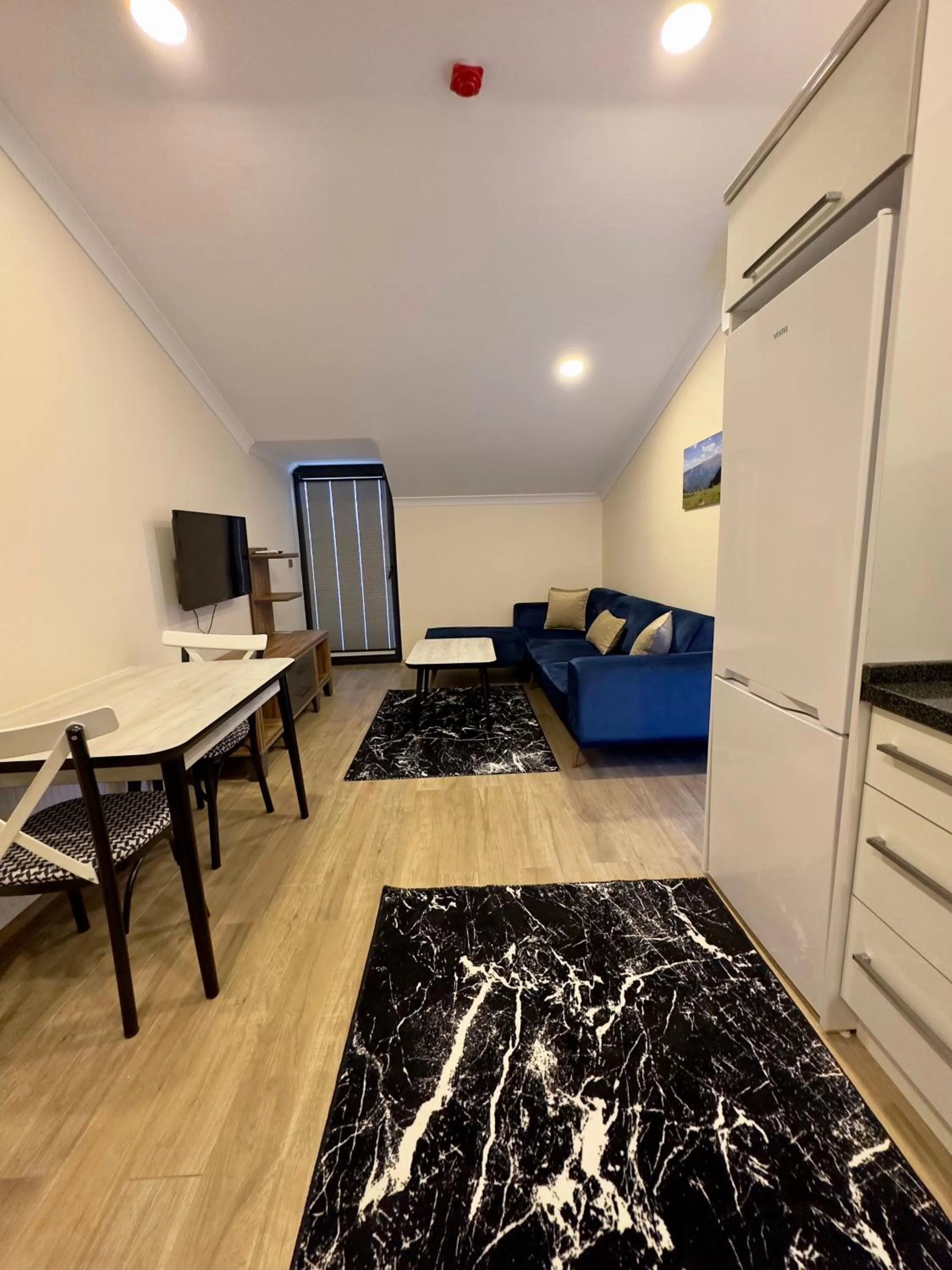 Seating area in White House Apart