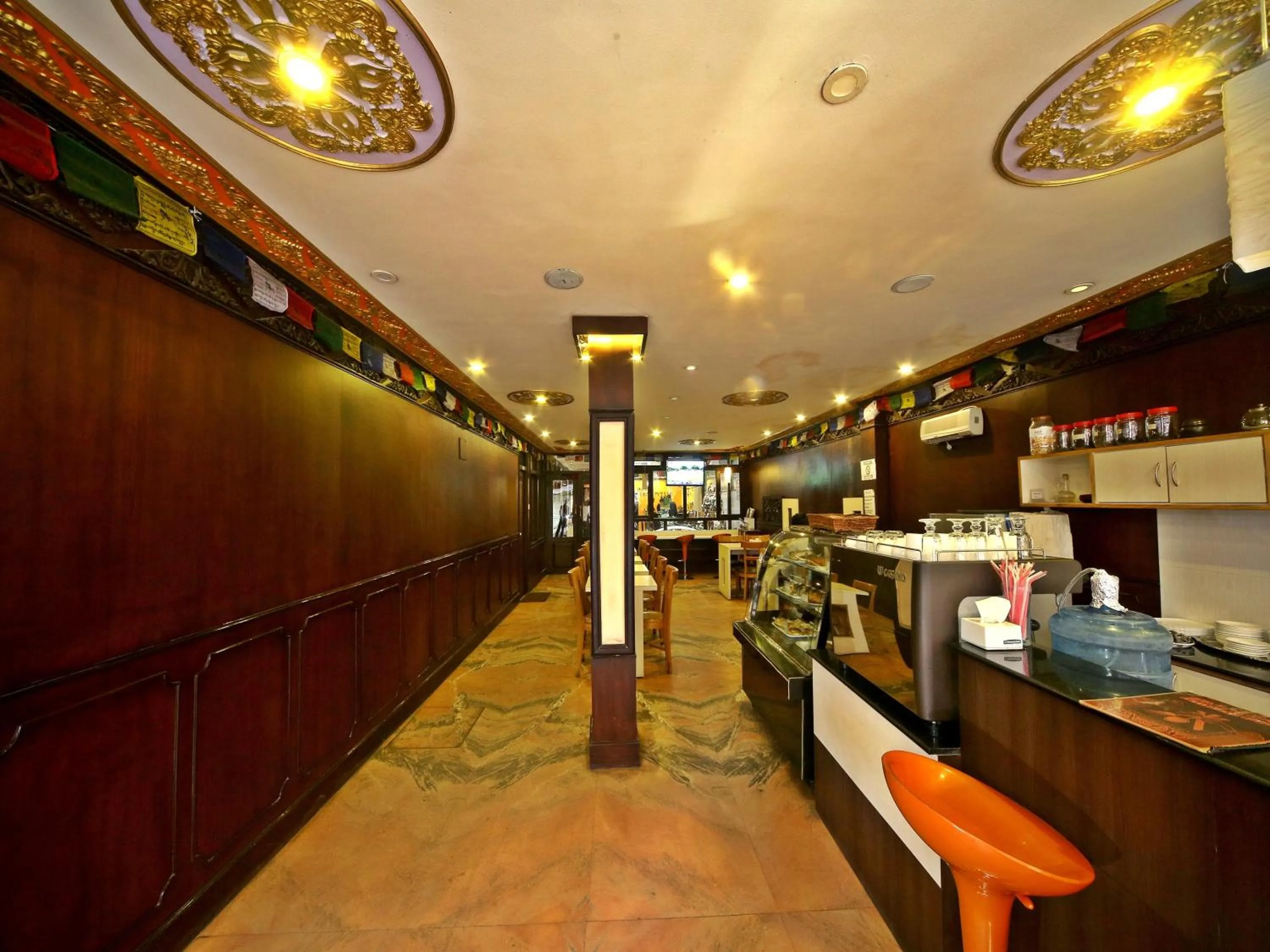 Food in Hotel Pleasure Home