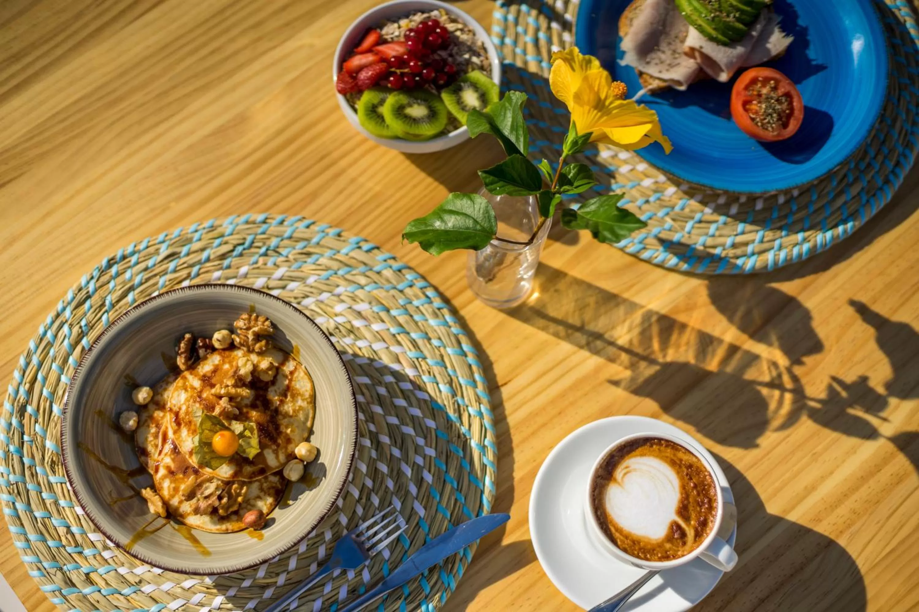 Buffet breakfast in Camelina Suites