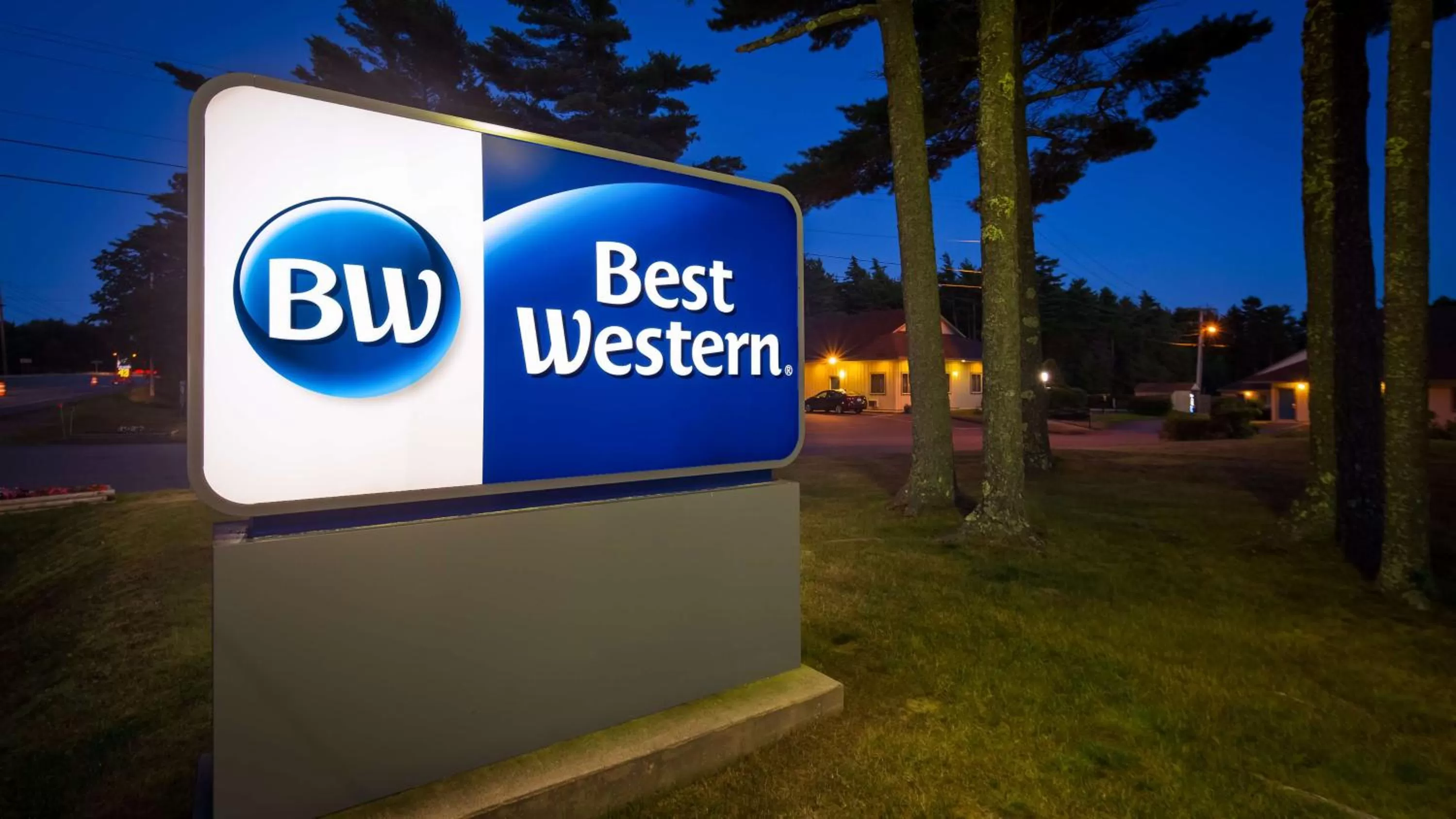 Property building in Best Western Acadia Park Inn