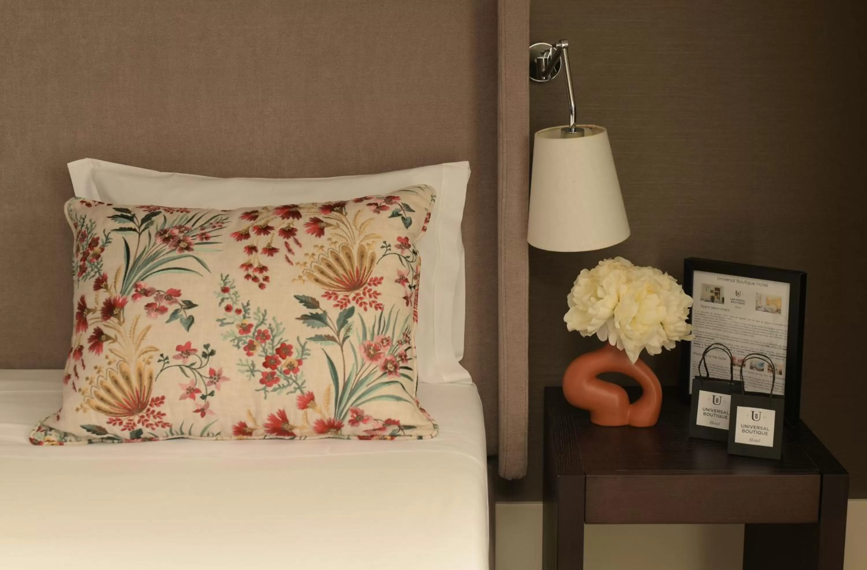 Bedroom, Bed in Universal Boutique Hotel