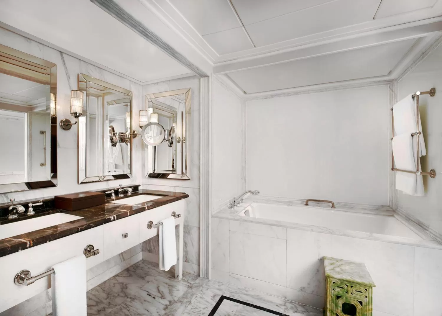 Hot Tub in The St. Regis Beijing