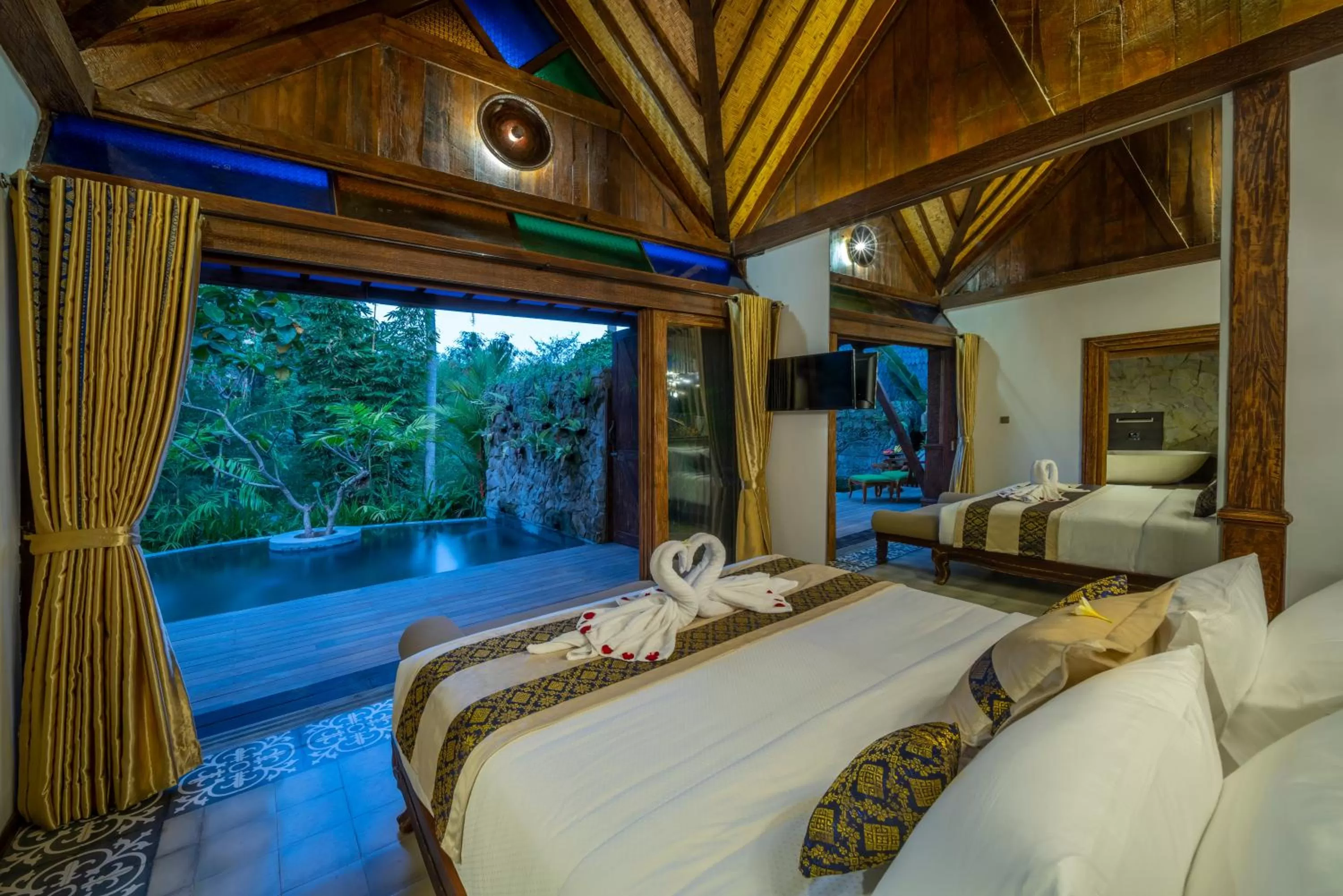 Decorative detail, Bed in Menzel Ubud