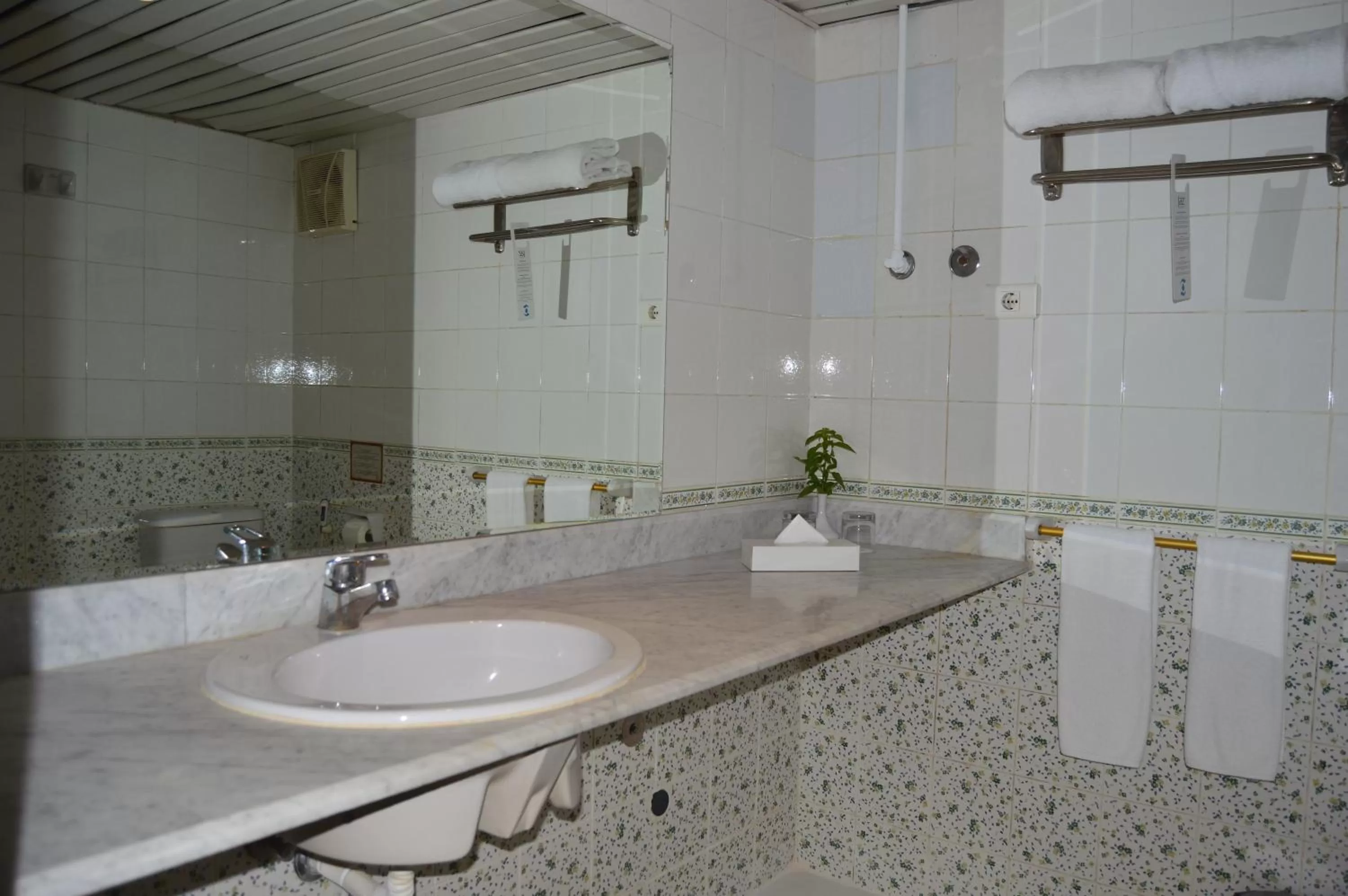 Standard Twin Room with Pool View - single occupancy in JAZ Neo Naama Bay