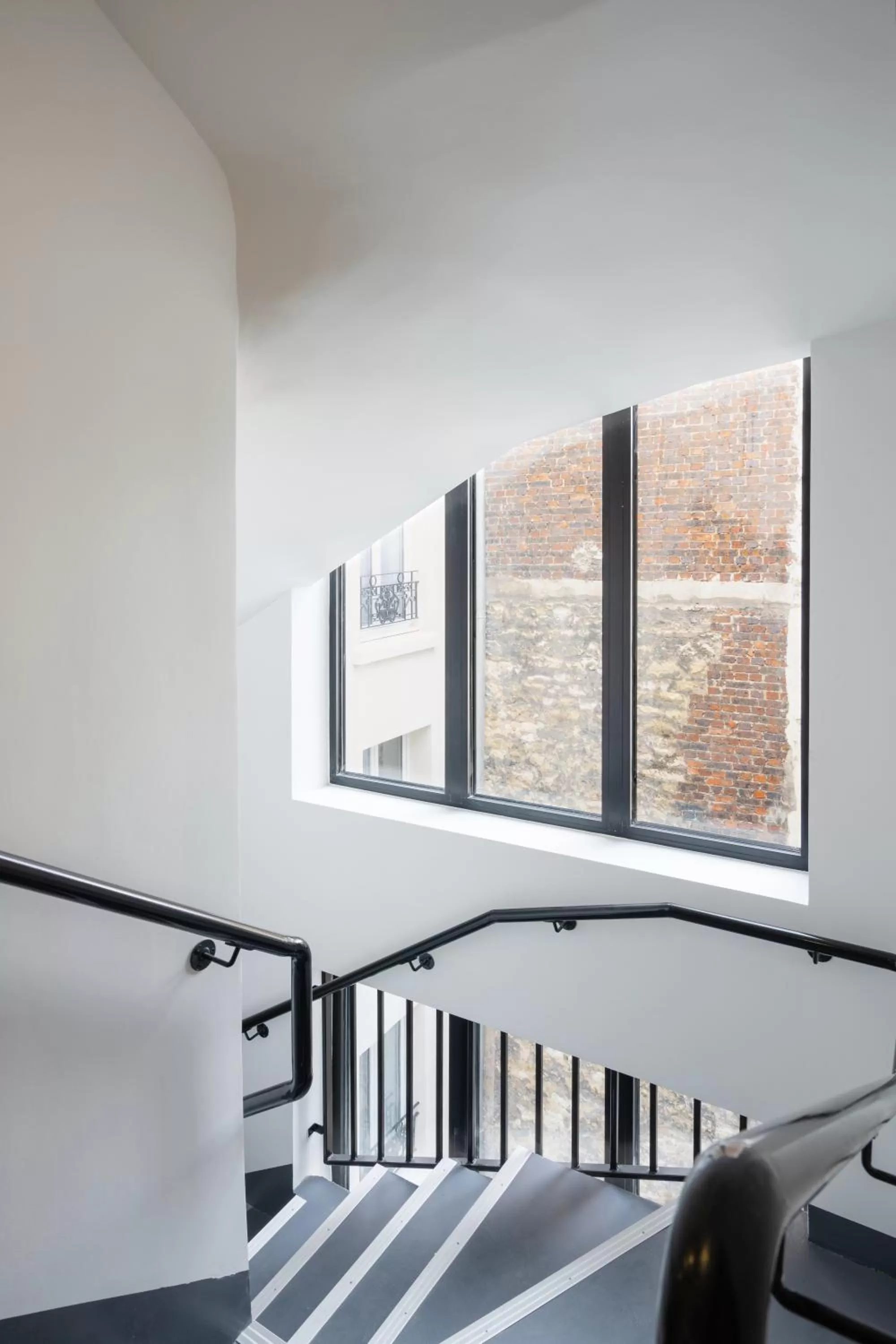 Area and facilities in Hôtel 31 - Paris Tour Eiffel