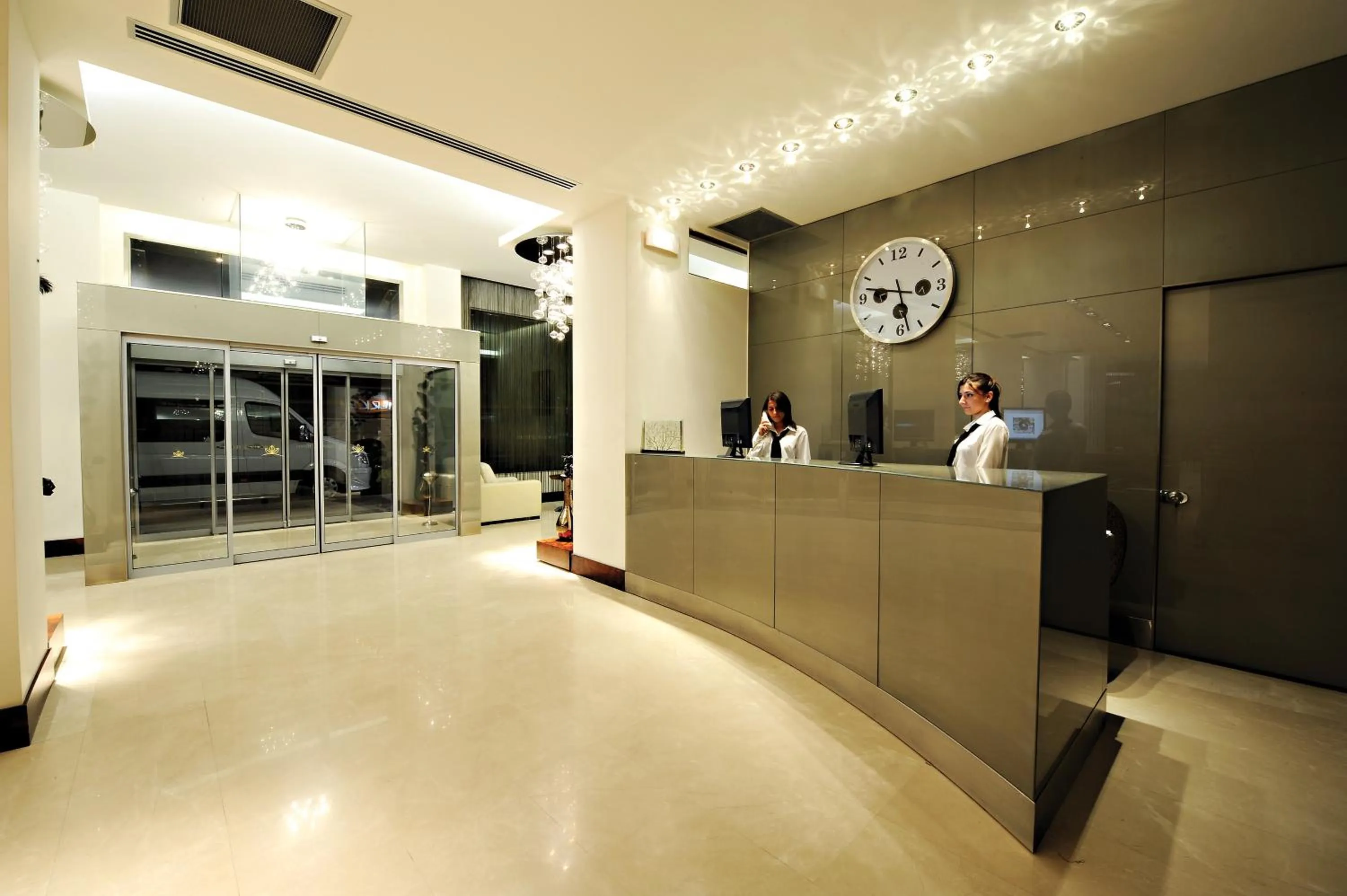 Lobby or reception in Burcman Hotel