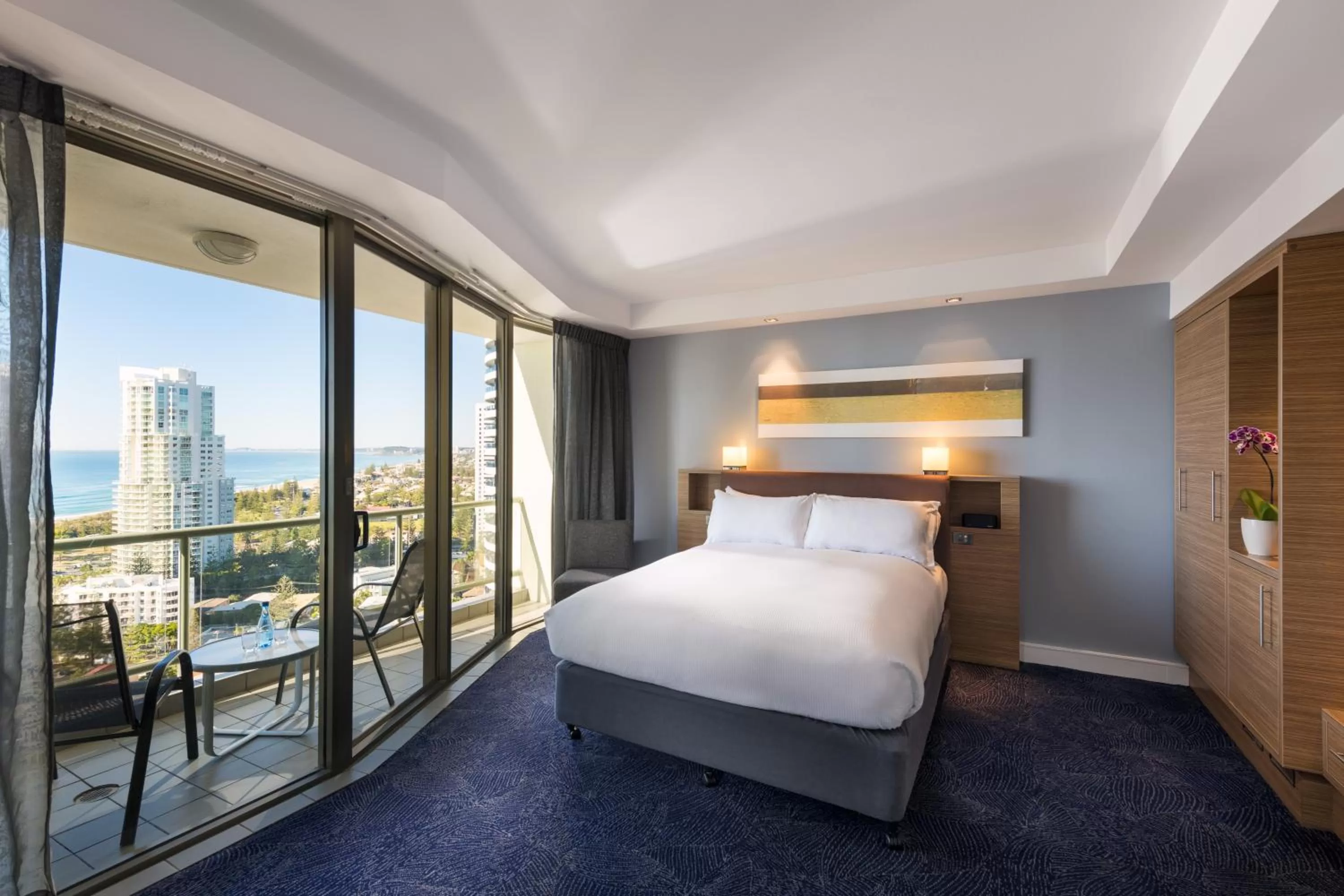 Bedroom, Bed in Sofitel Gold Coast Broadbeach