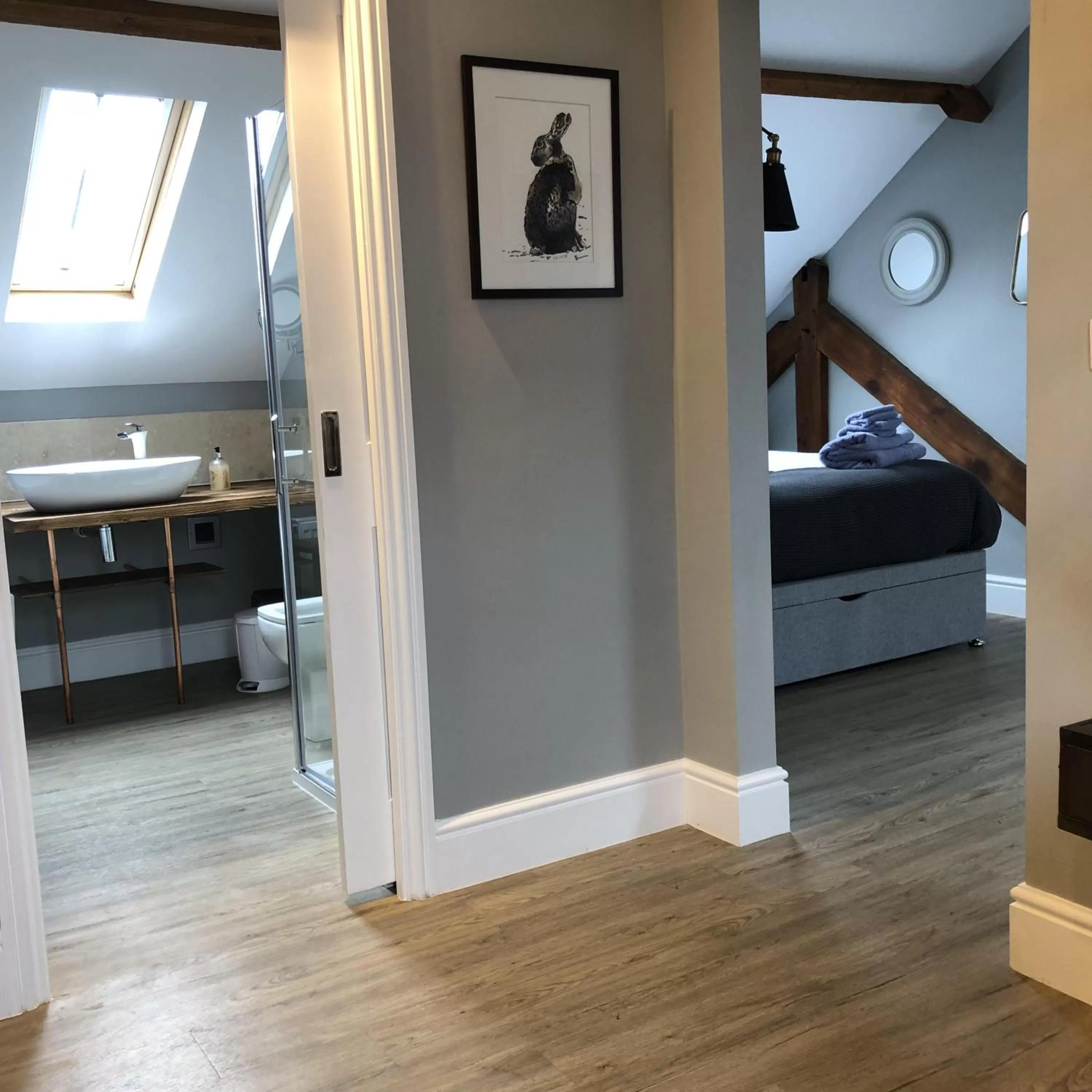 Bedroom, Bed in The Royal George