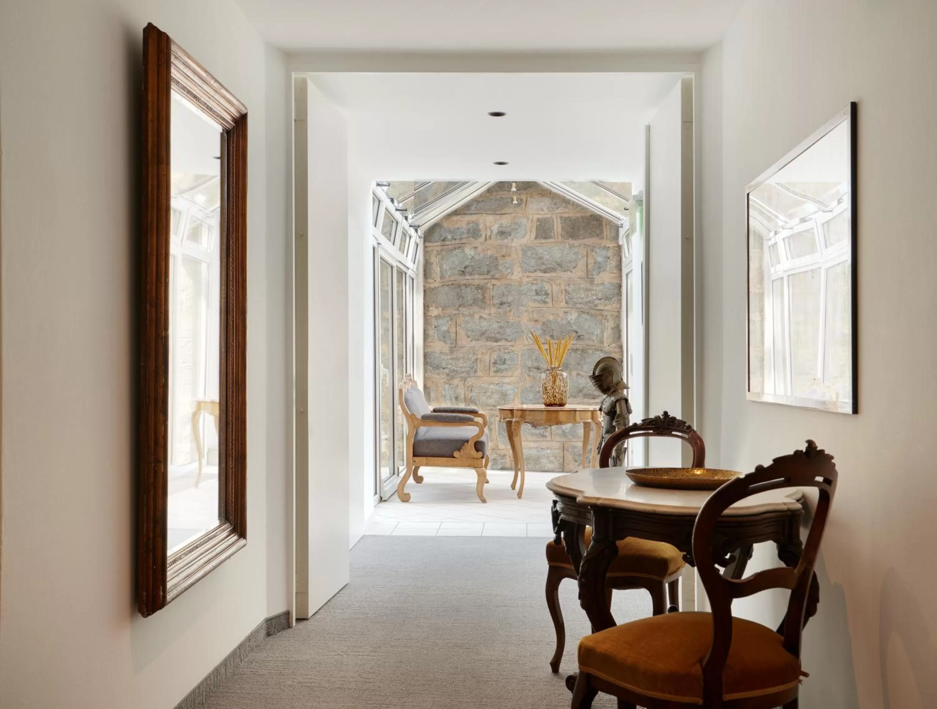 Decorative detail in Hotel Goldene Rose