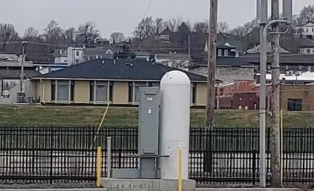 Property building in Riverside inn hannibal