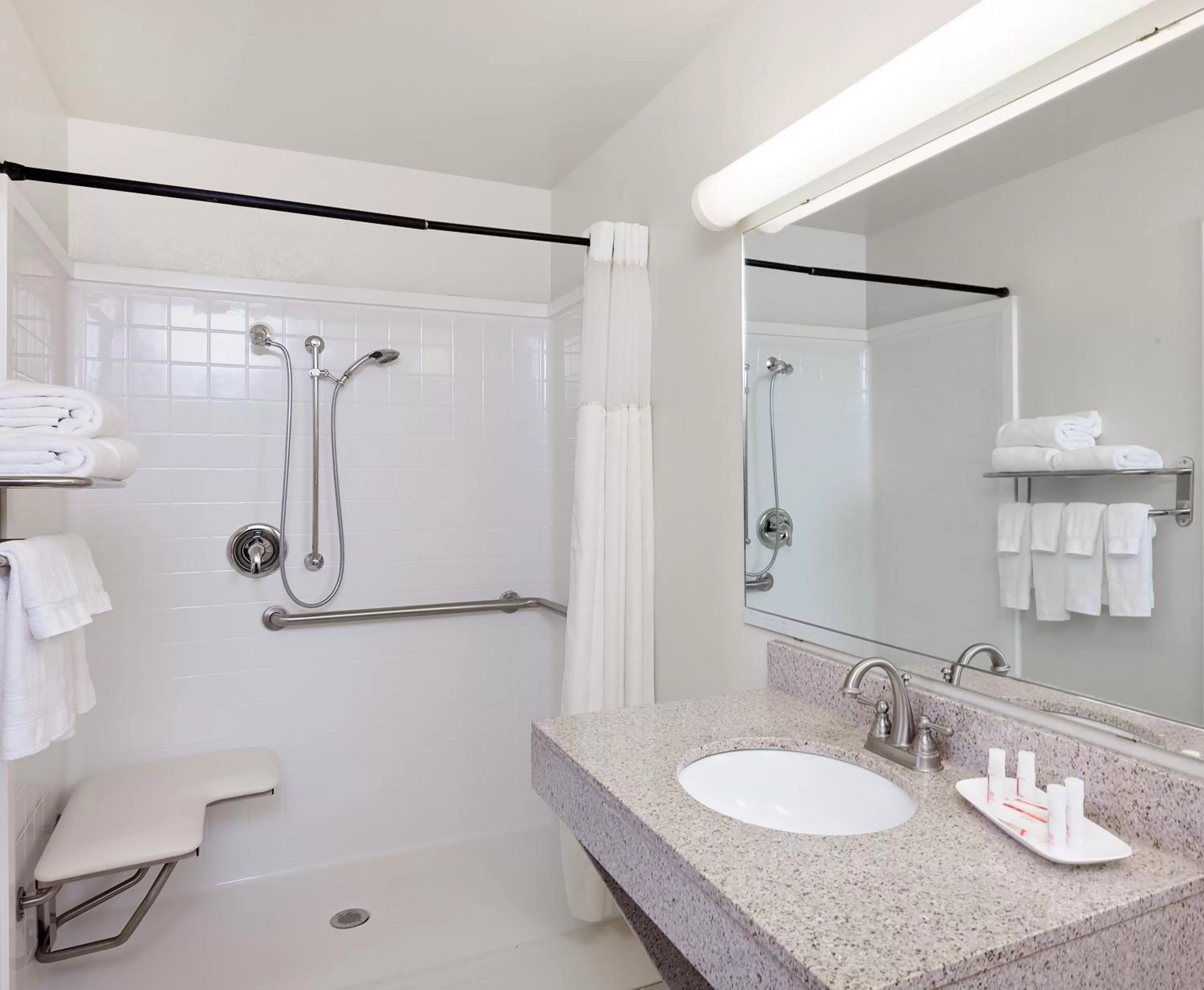 Bathroom in Days Inn by Wyndham San Angelo