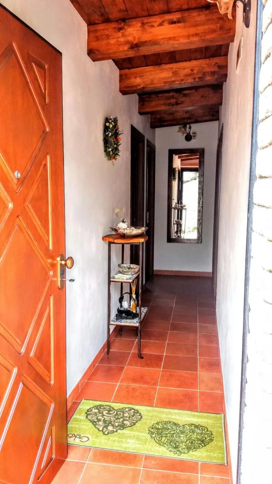 Decorative detail in B&B Le Anthos