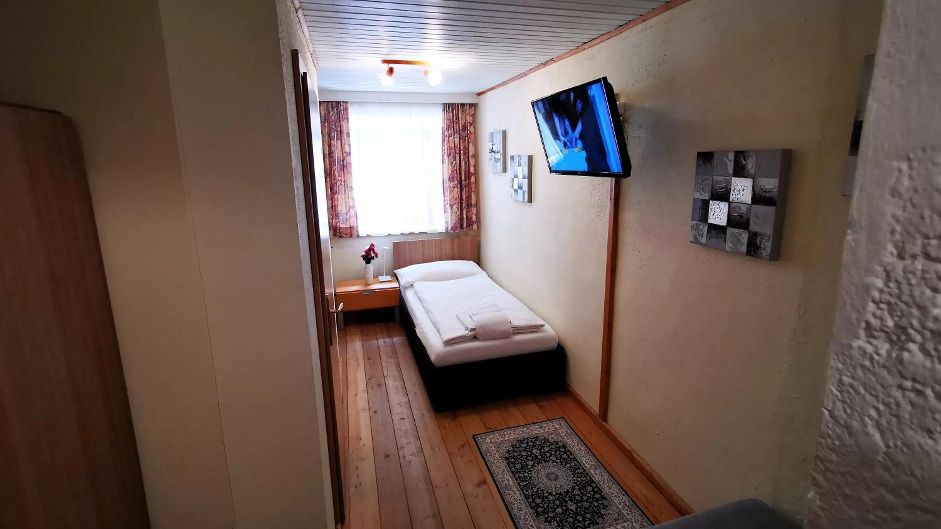 Bed in Gasthof Geronimo