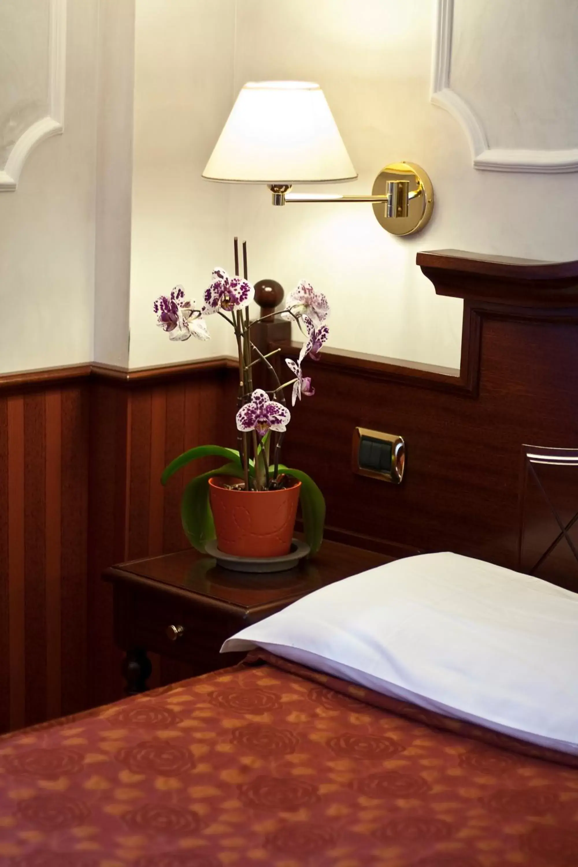 Small Double Room in Hotel Best Roma Small Double Room in Hotel Best Roma