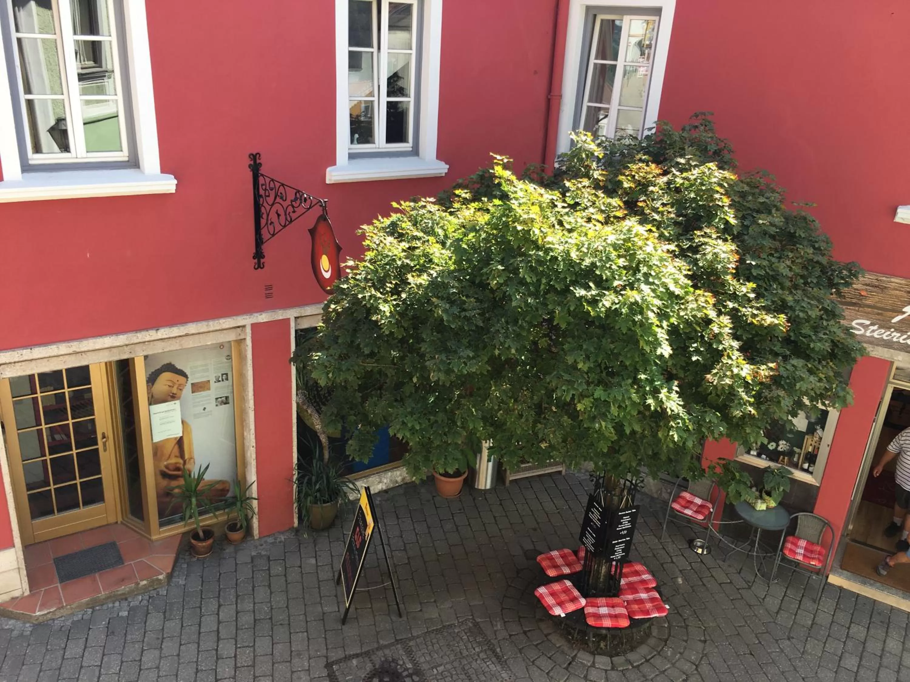 Double Room with Private Bathroom in Jasmin Privatzimmer