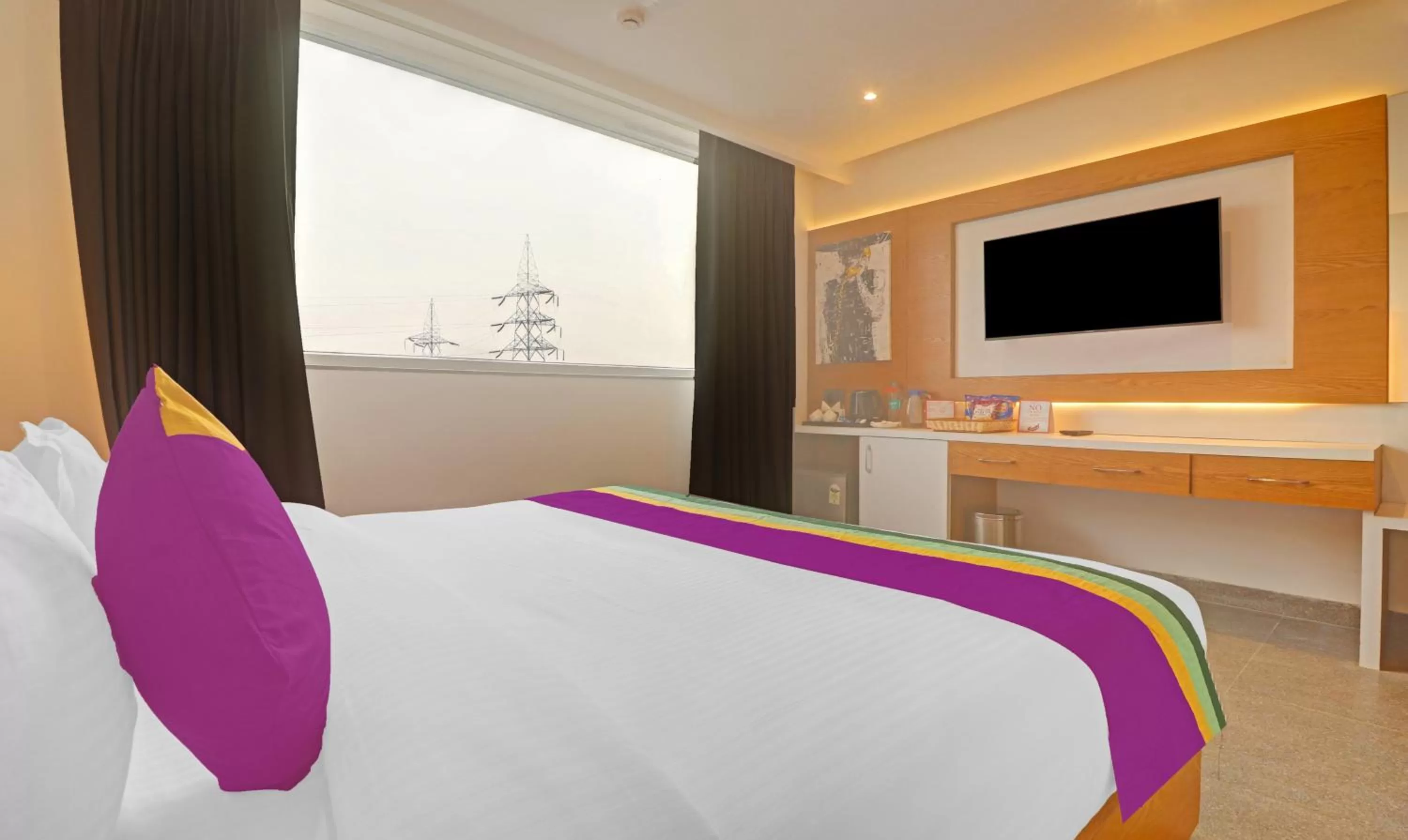 Bedroom, Bed in Treebo Tryst Tamarind