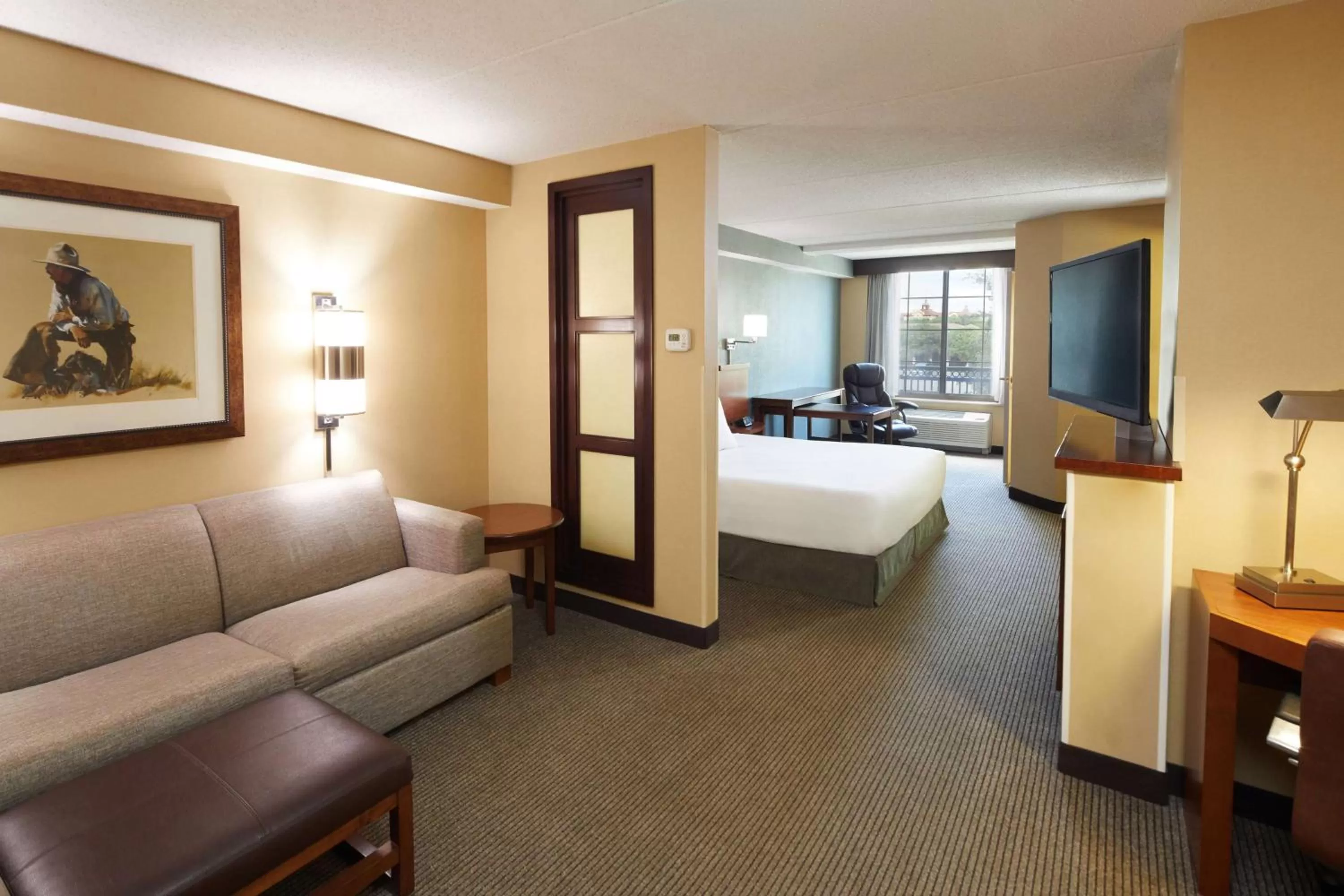 Photo of the whole room, Bed in Hyatt Place Fort Worth Stockyard
