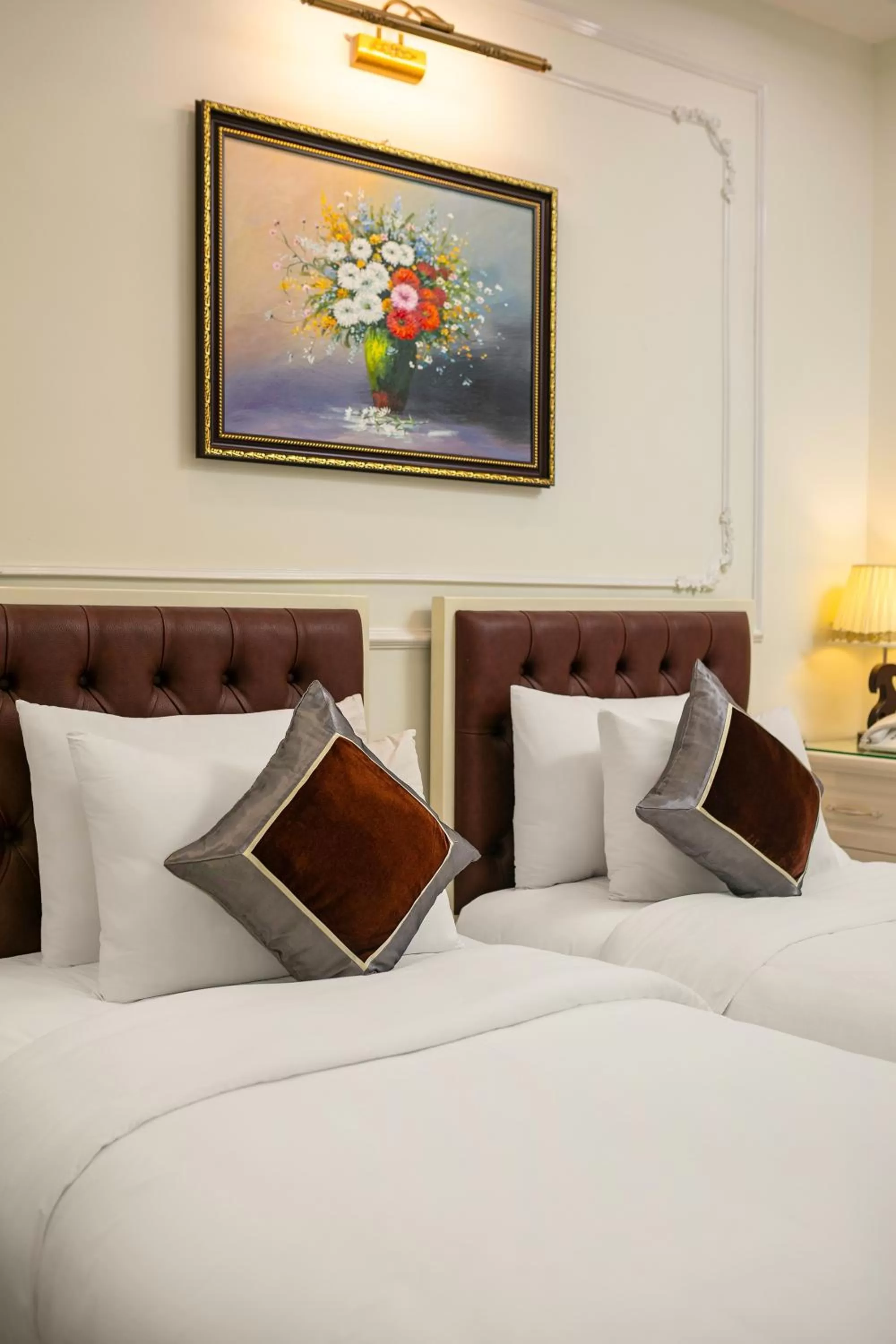 Bed in Tunger Grand Hotel