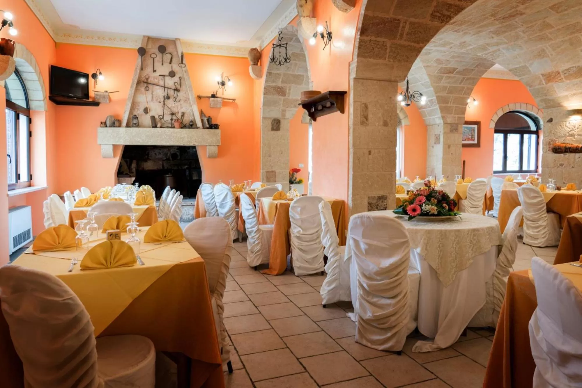 Restaurant/places to eat in Hotel Salento