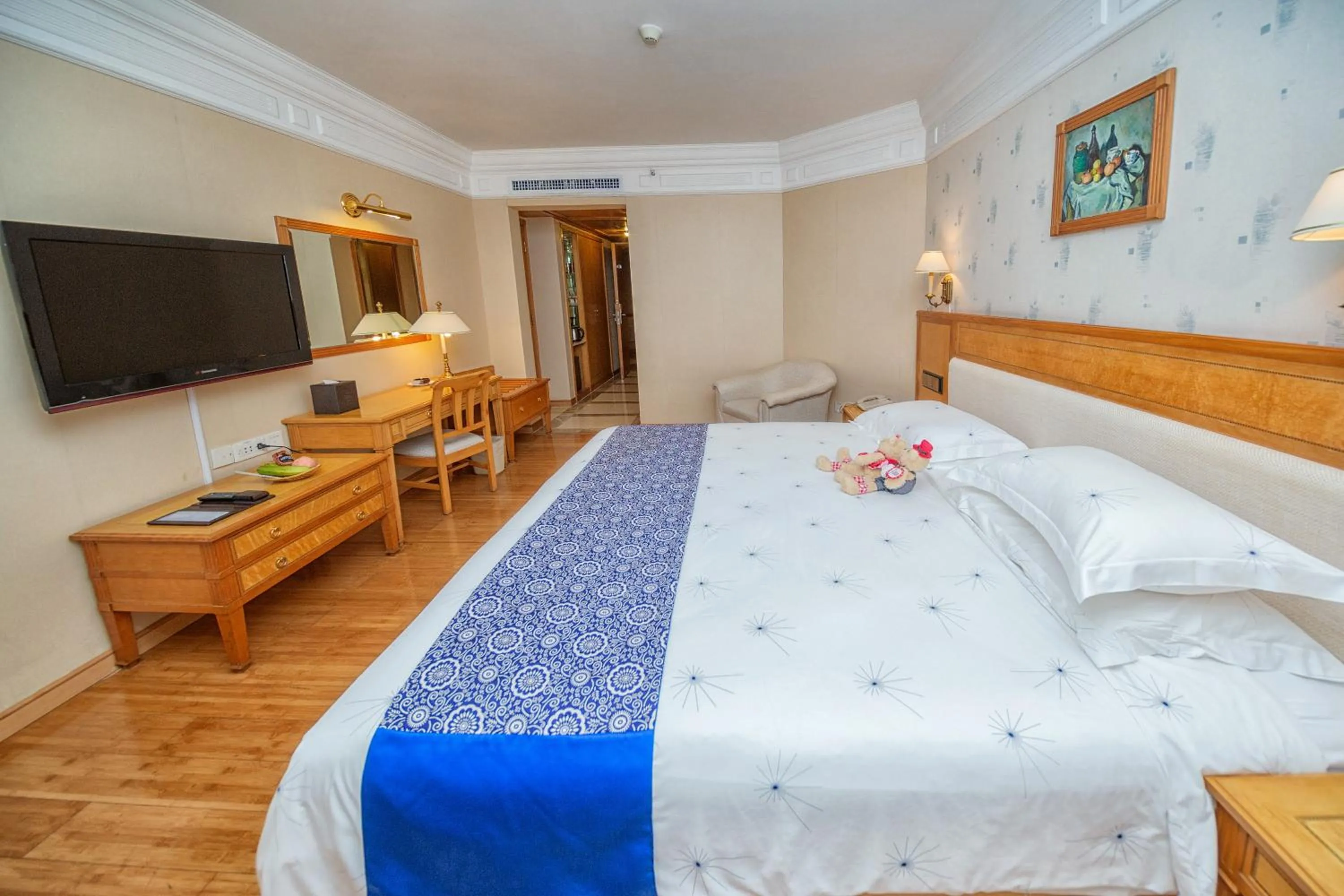 Photo of the whole room, Bed in Hotel Silverland