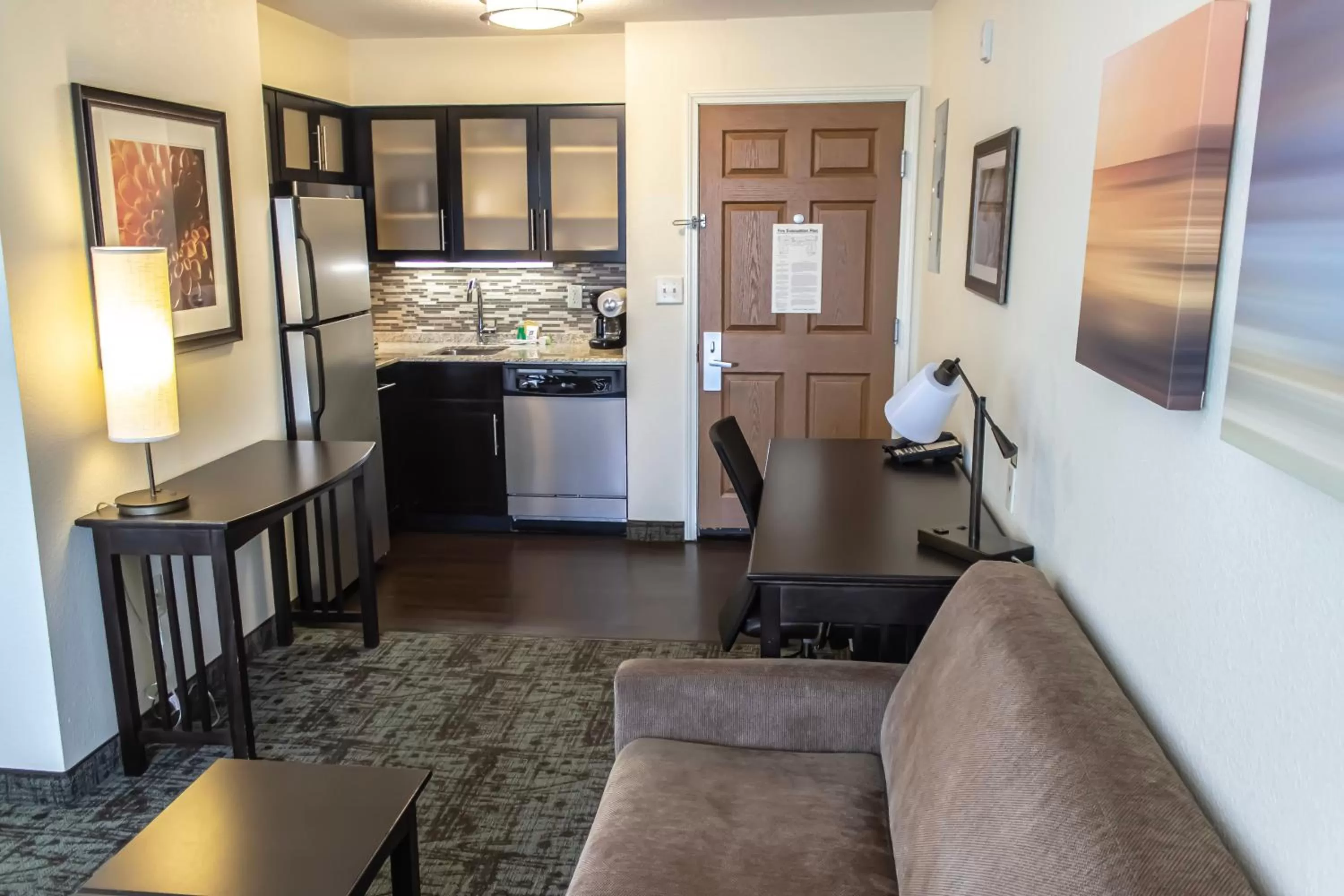 Kitchen or kitchenette in Staybridge Suites Minot by IHG