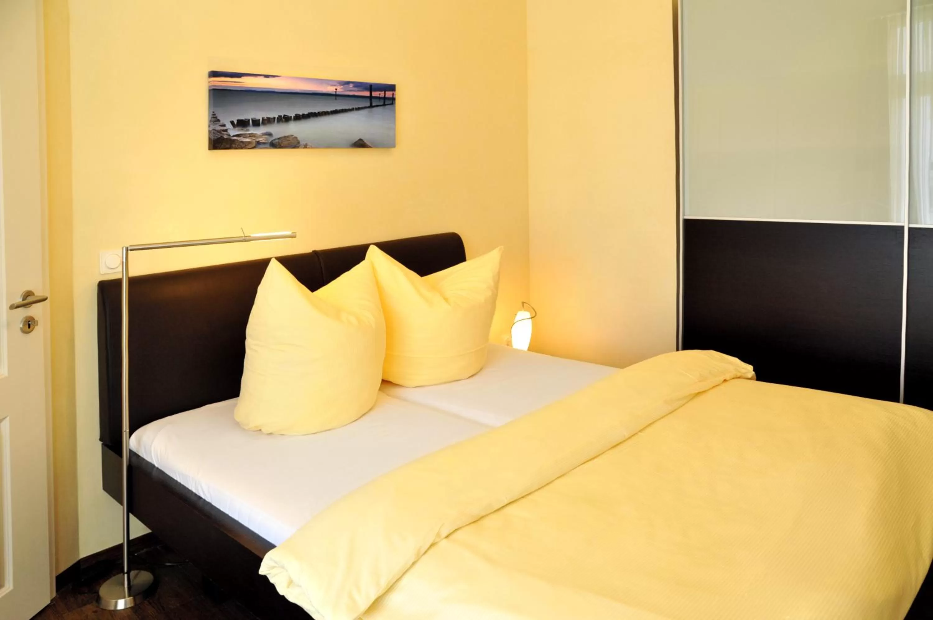 Bedroom, Bed in Villa Astoria - Kühlungsborn