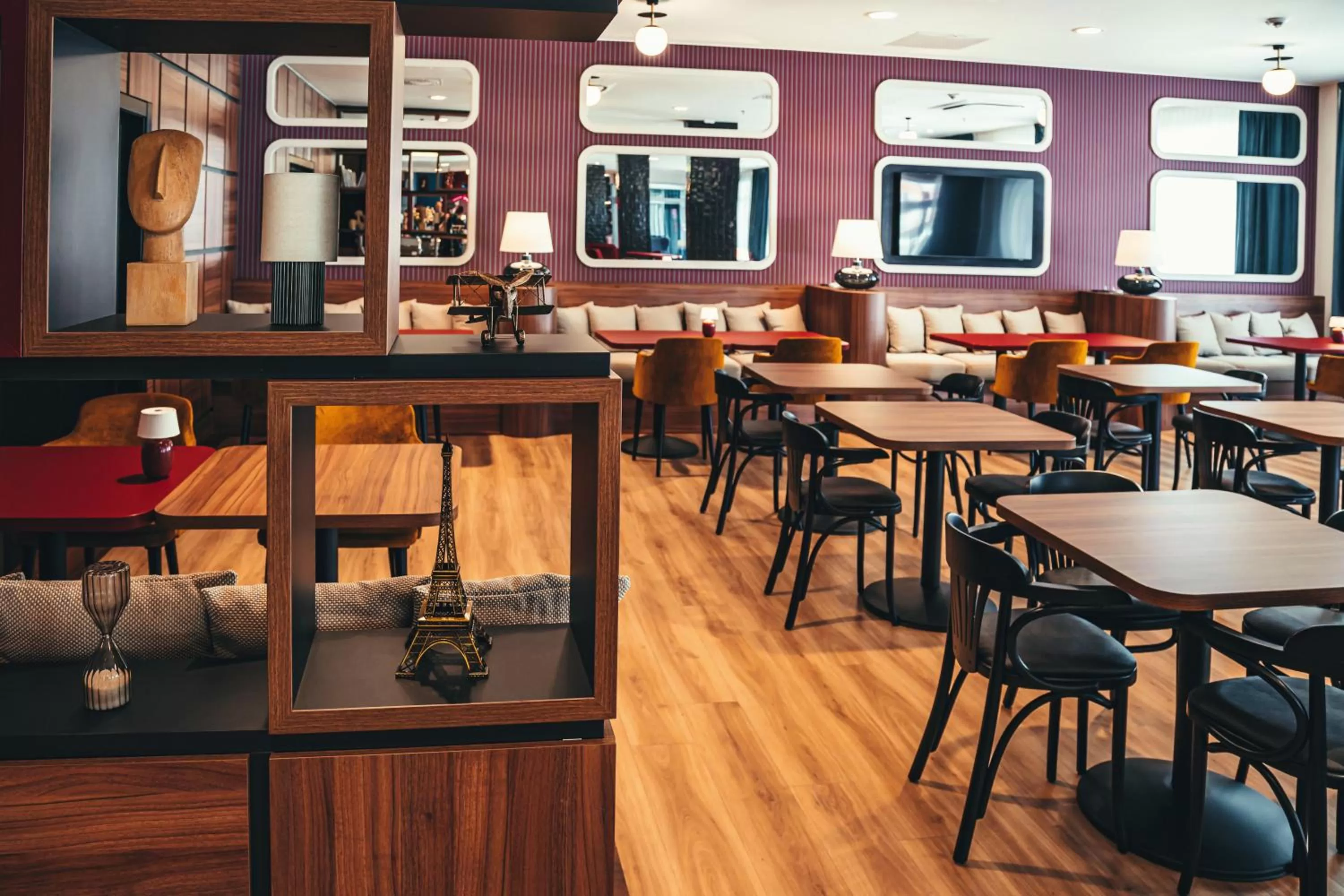 Restaurant/places to eat in ibis Styles Wałbrzych