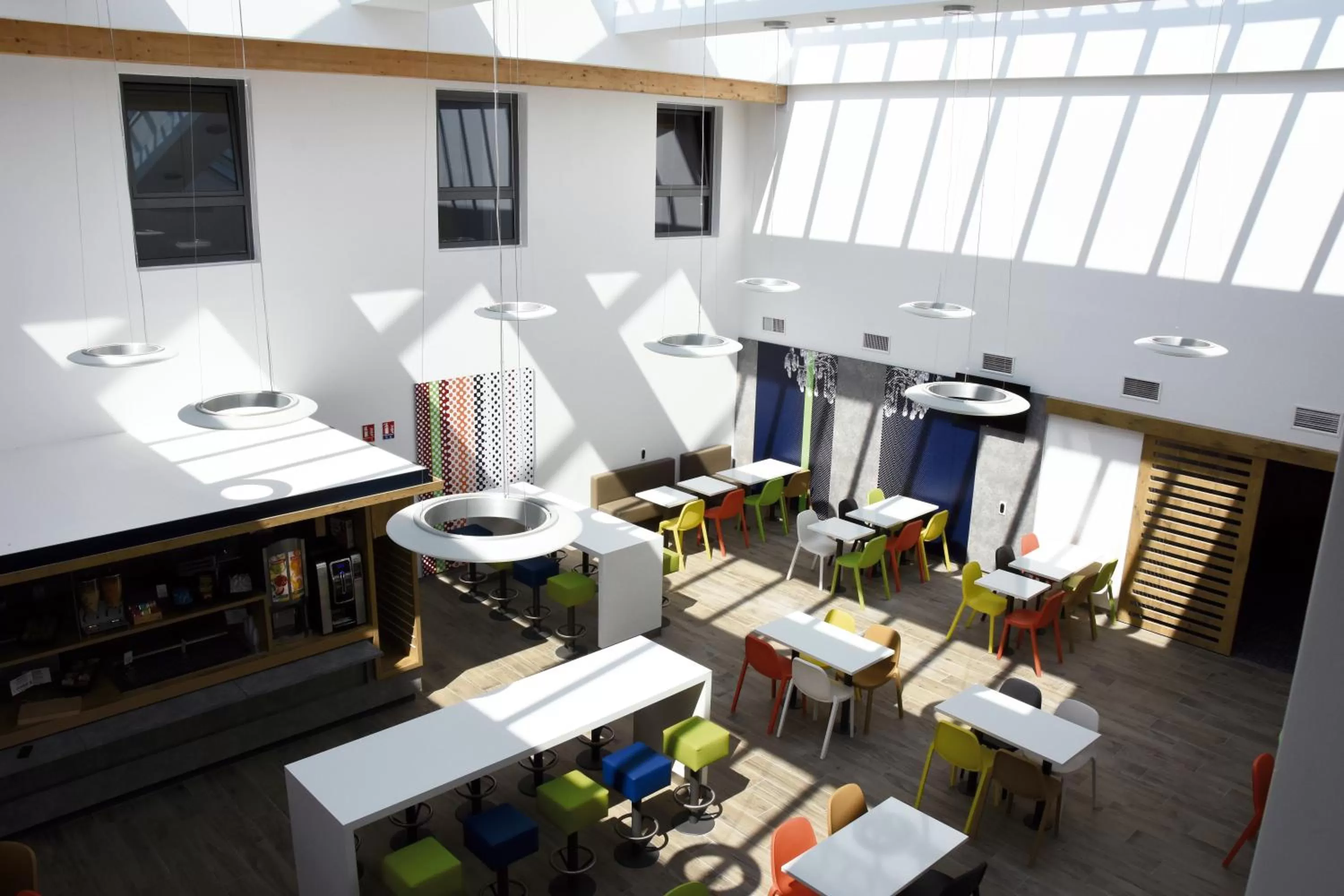 Restaurant/places to eat in ibis budget Langres