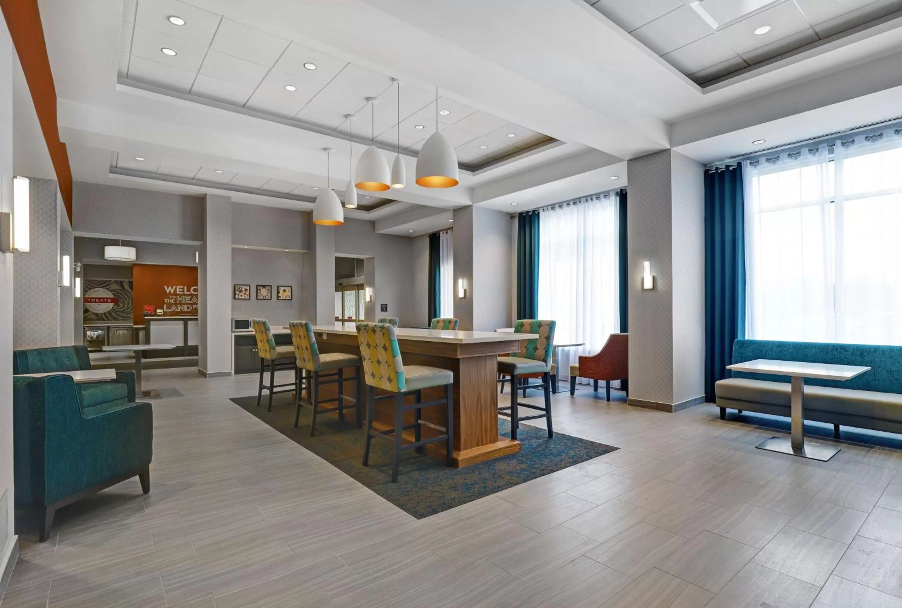 Lobby or reception in Hampton Inn & Suites Belleville