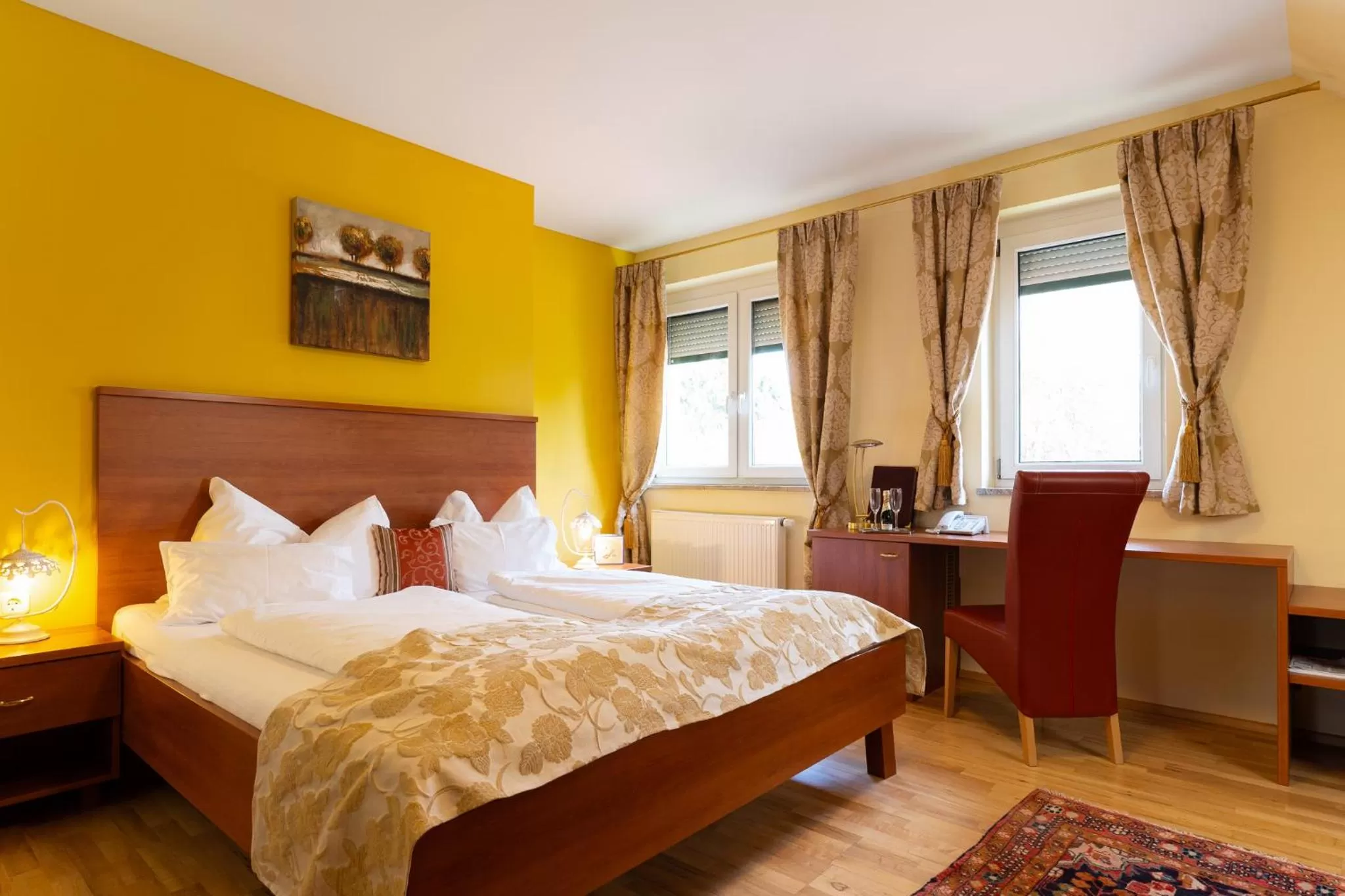 Bed in Hotel Garni Pölzl