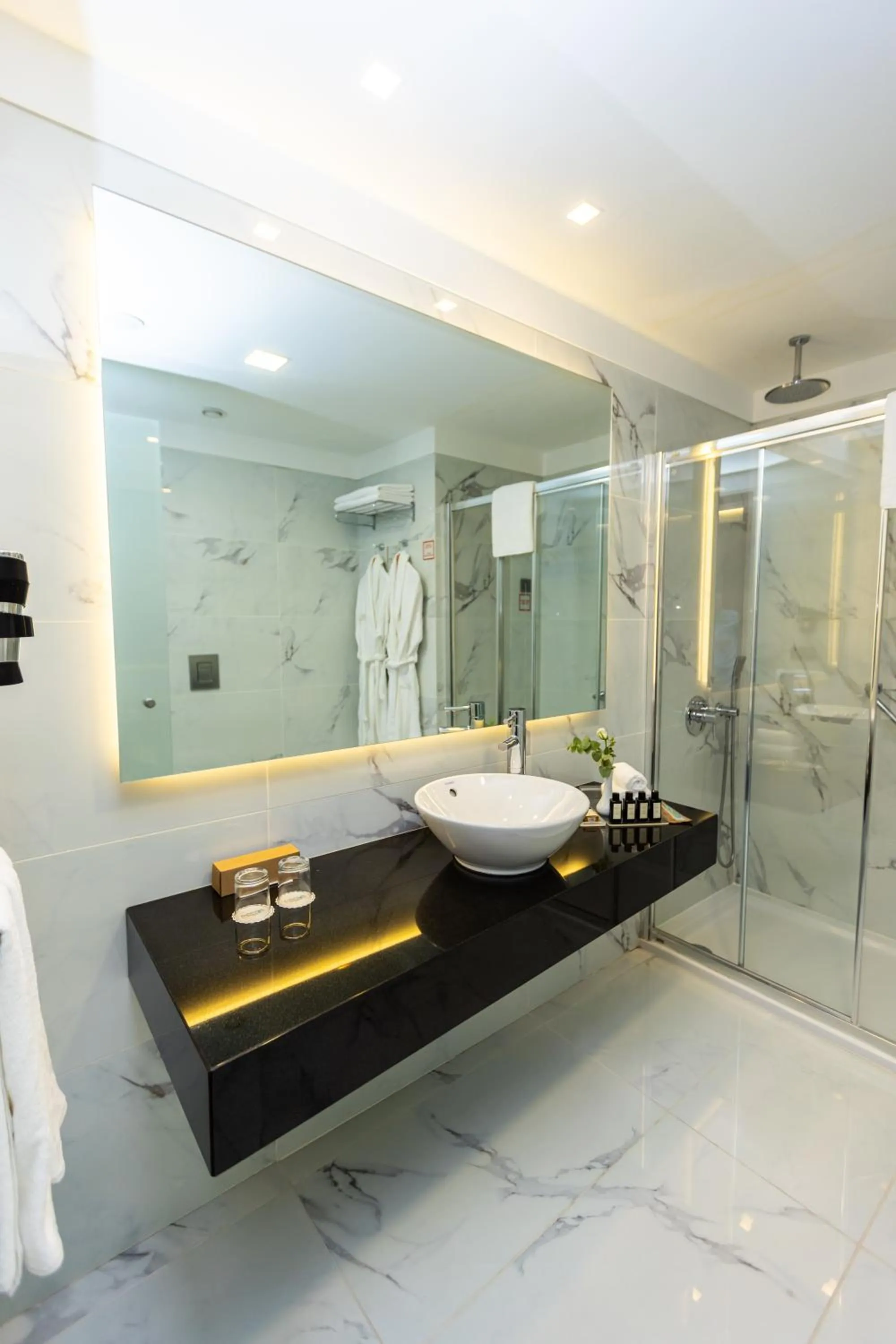 Bathroom in Innova Sultanahmet Istanbul