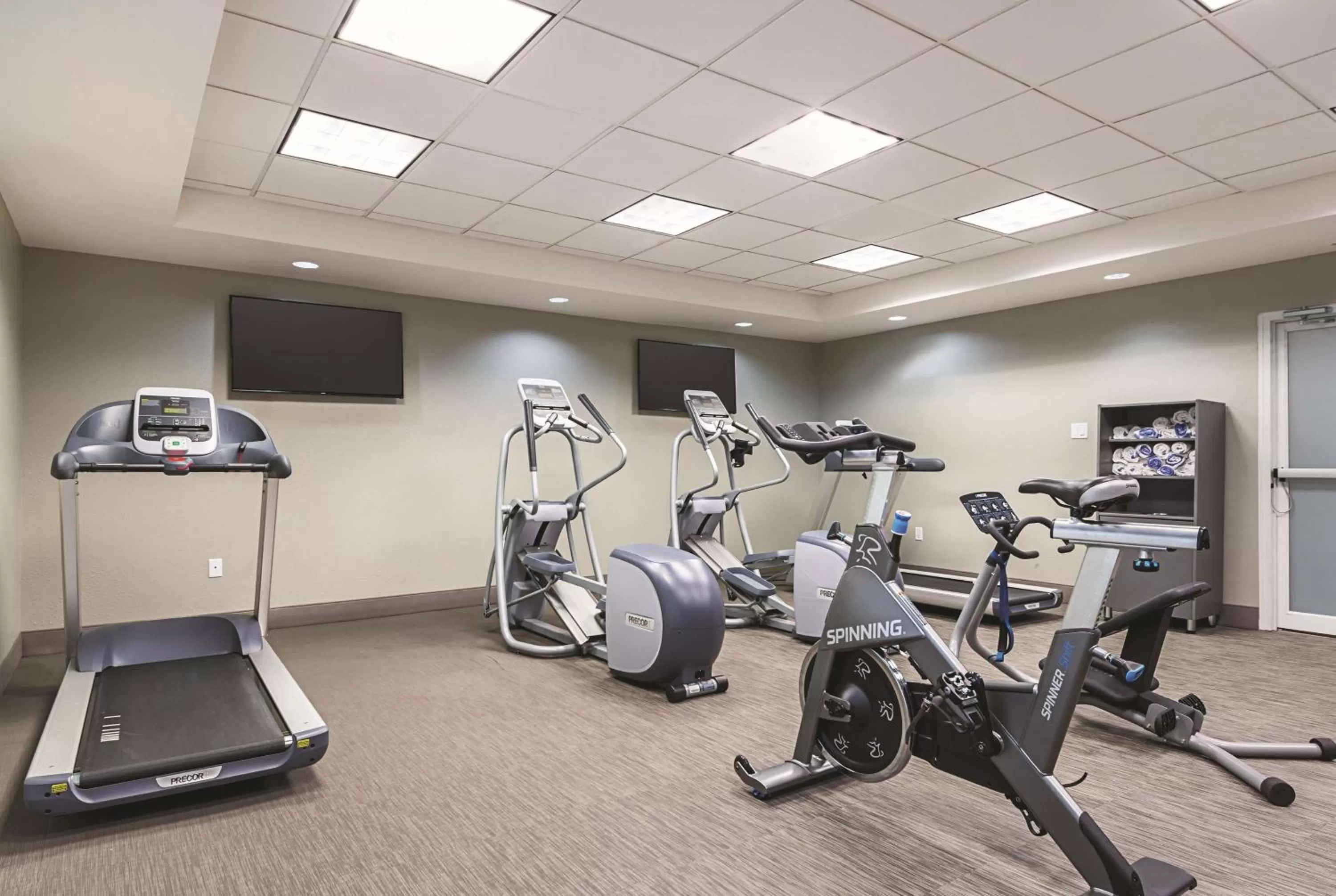 Fitness centre/facilities in La Quinta by Wyndham Alexandria Airport