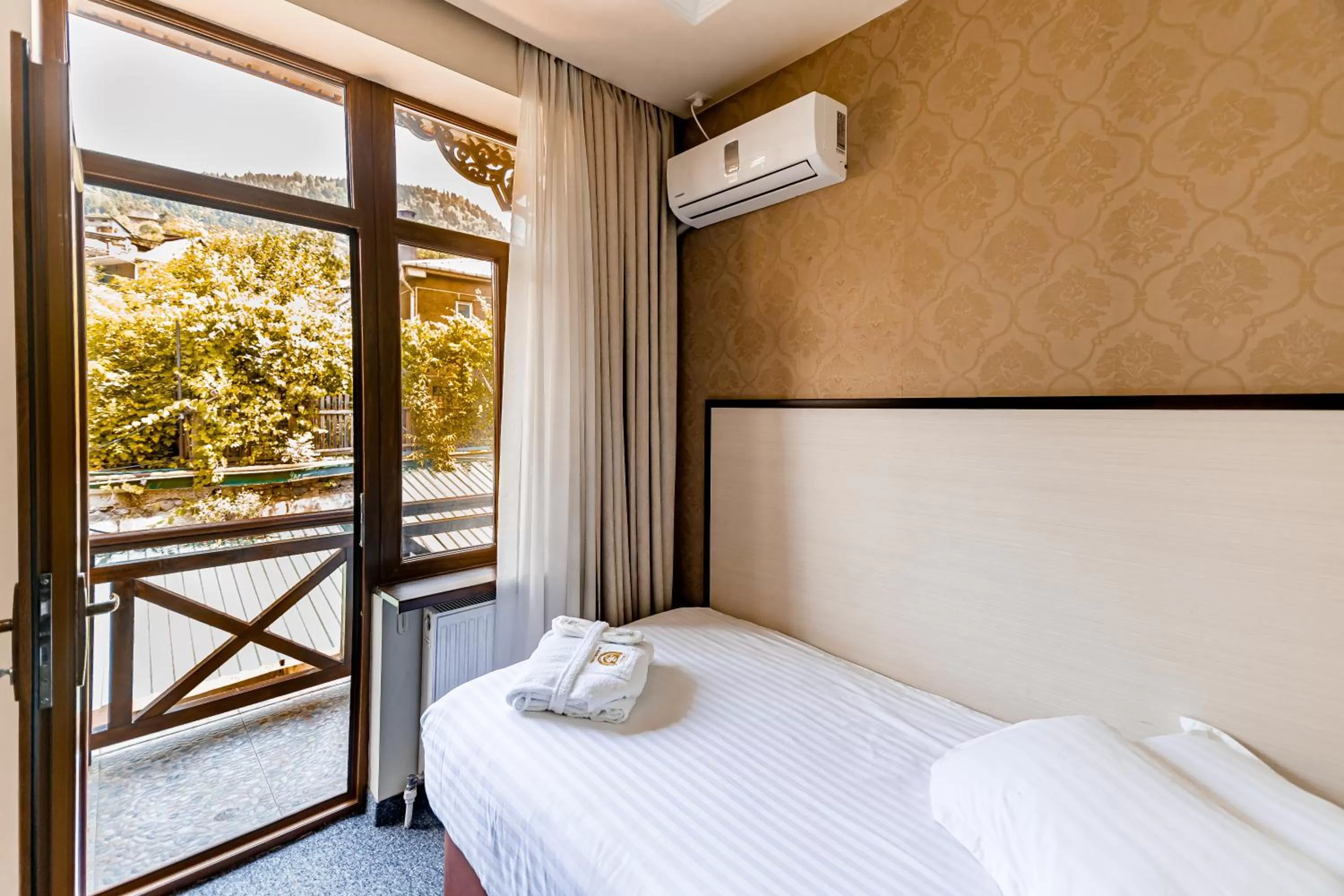 View (from property/room), Bed in Borjomi Palace Health & Spa Center