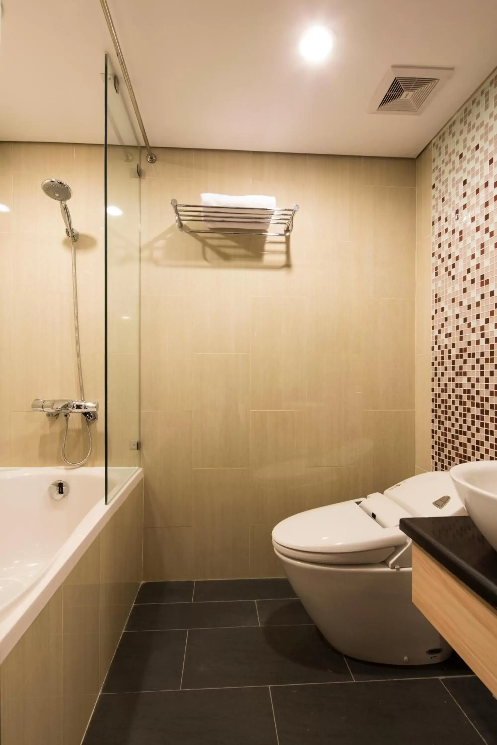 Standard Twin Room in M Village Hotel Kim Mã Standard Twin Room in M Village Hotel Kim Mã