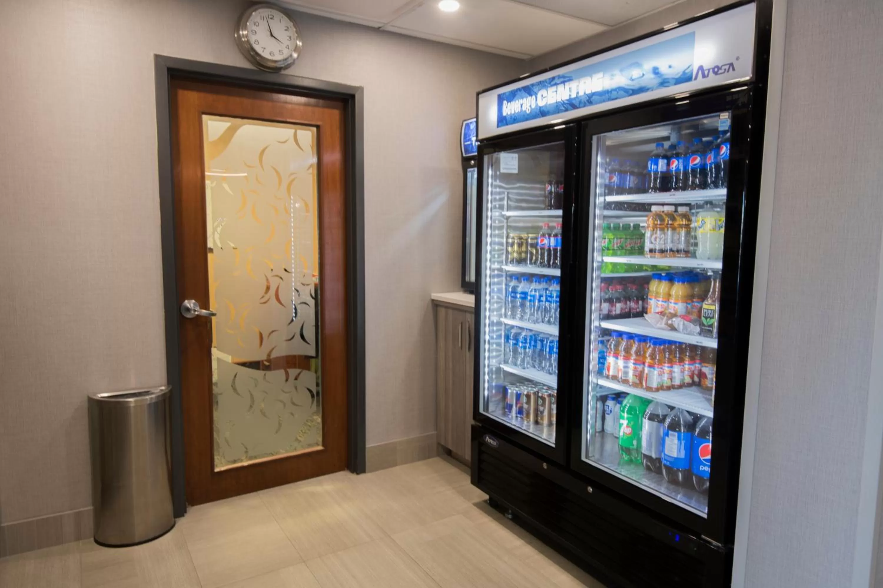 Lobby or reception in Victoria Inn Hotel and Convention Center Winnipeg