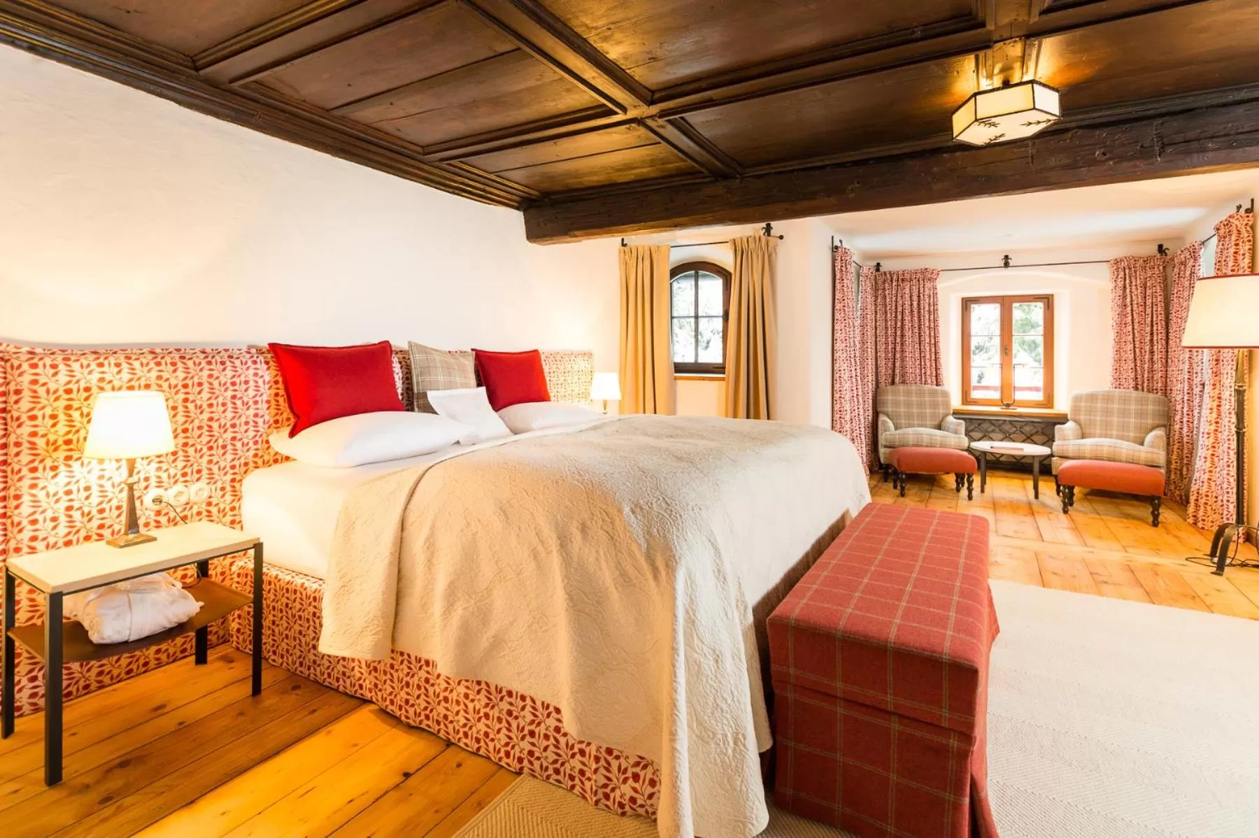 Bedroom in Schloss Prielau Hotel & Restaurants