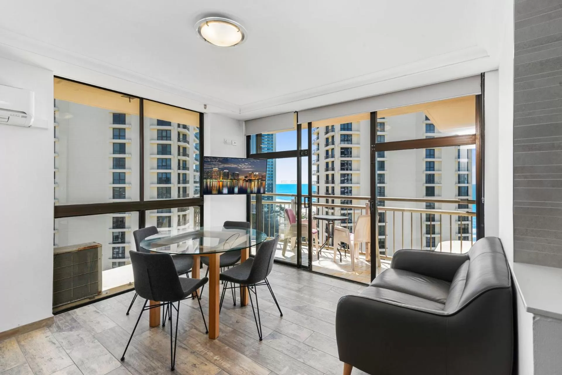 Beachcomber Resort - Deluxe Rooms