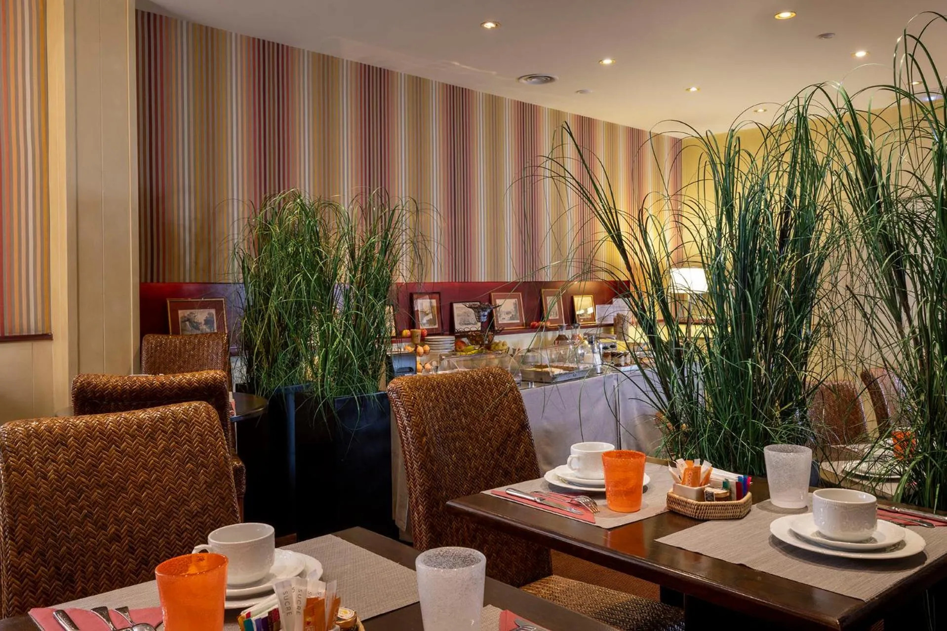 Buffet breakfast in Hotel Clément