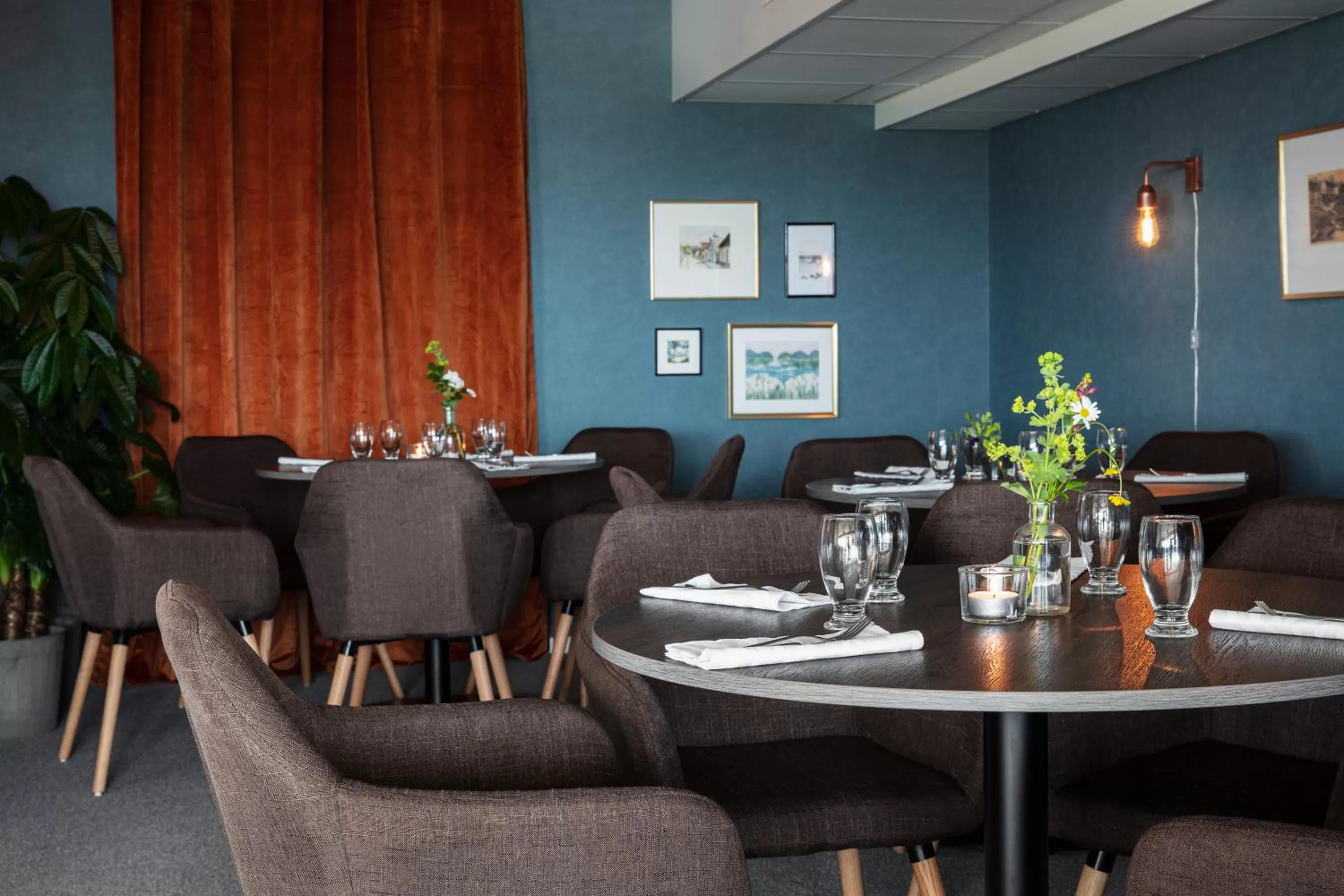 Restaurant/places to eat in Sundsgården hotell & konferens