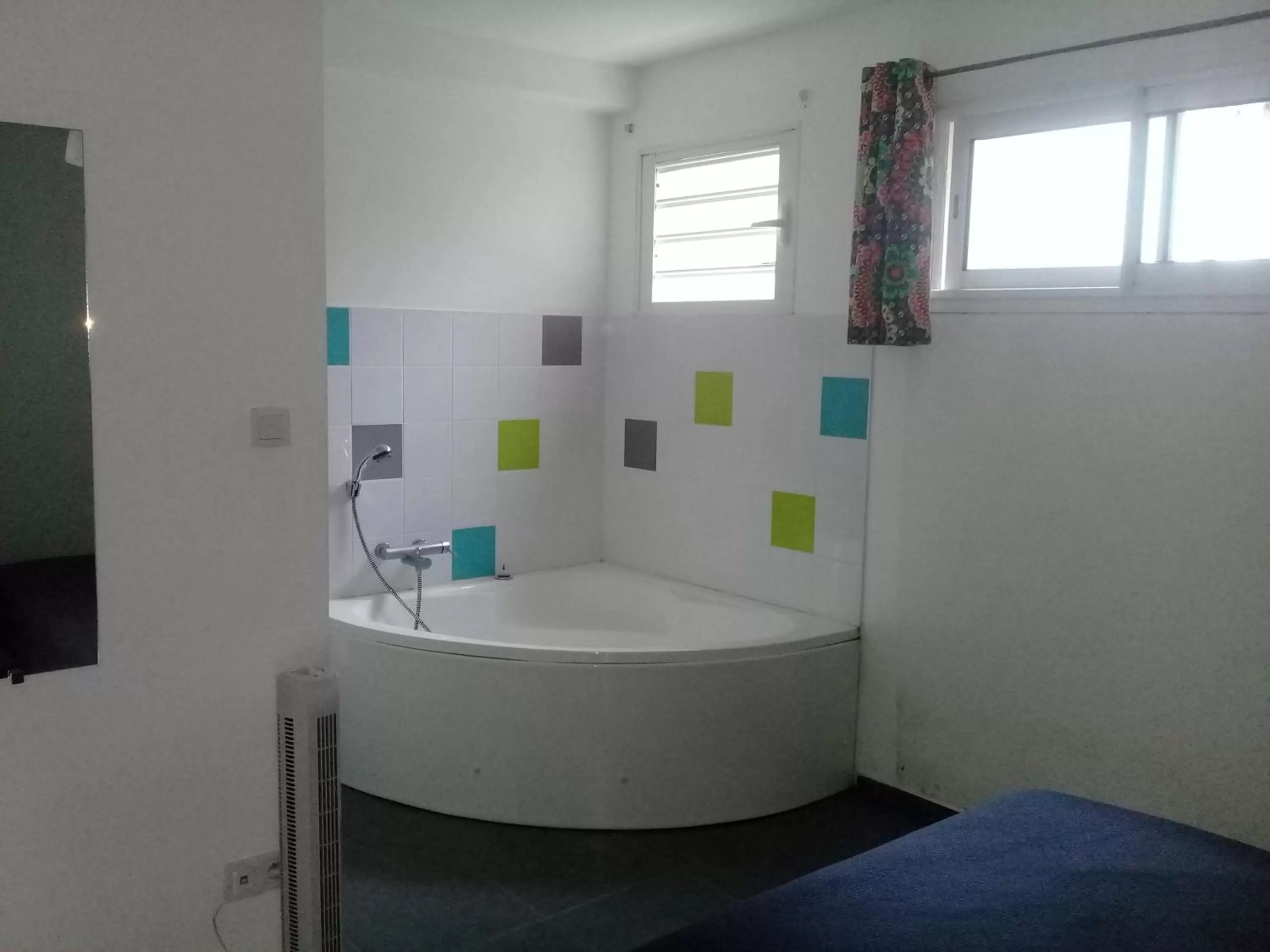 Bathroom in Les Canneliers